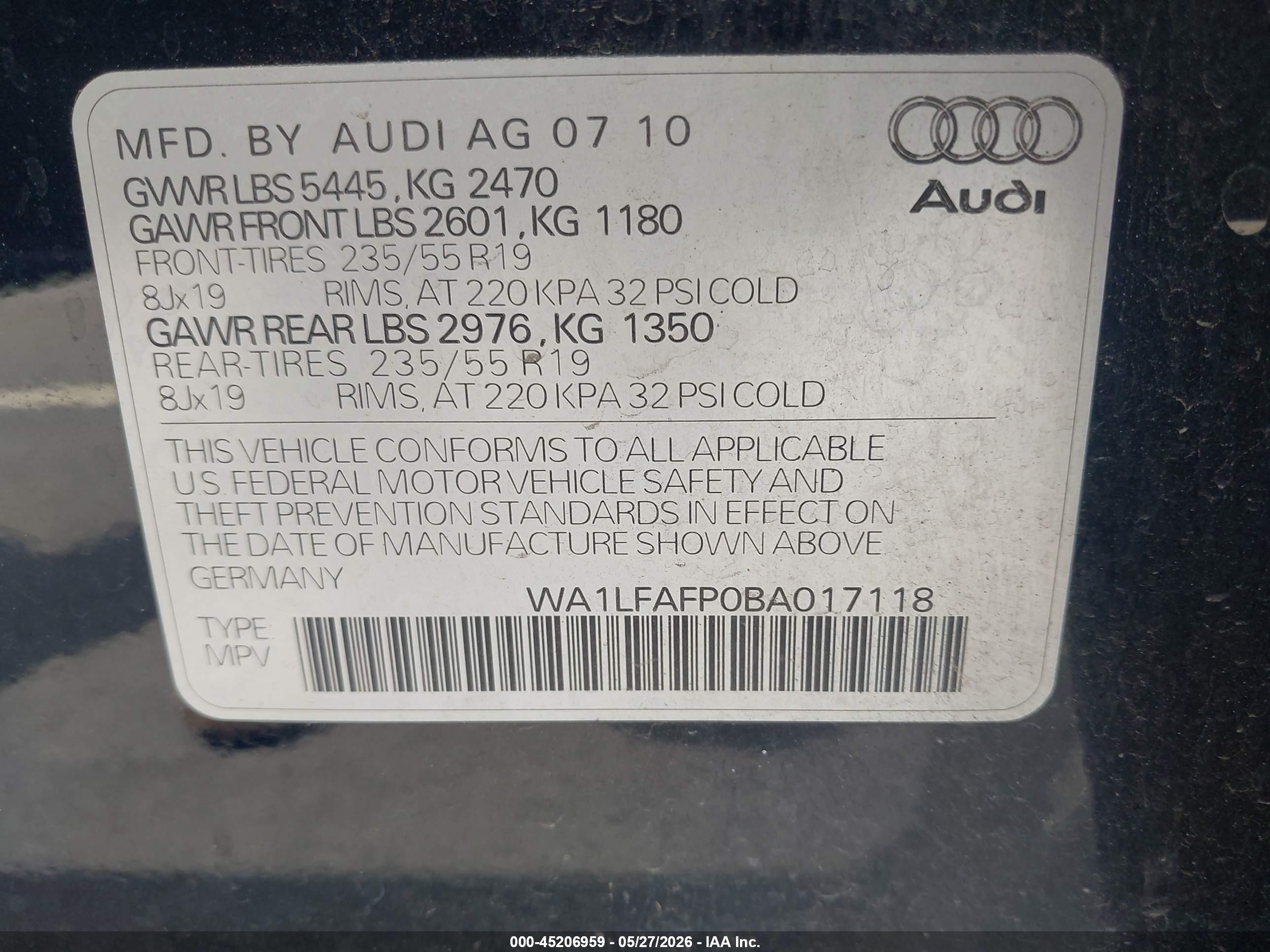 2011 Audi Q5 2.0t Premium Dark Blue vin: WA1LFAFP0BA017118