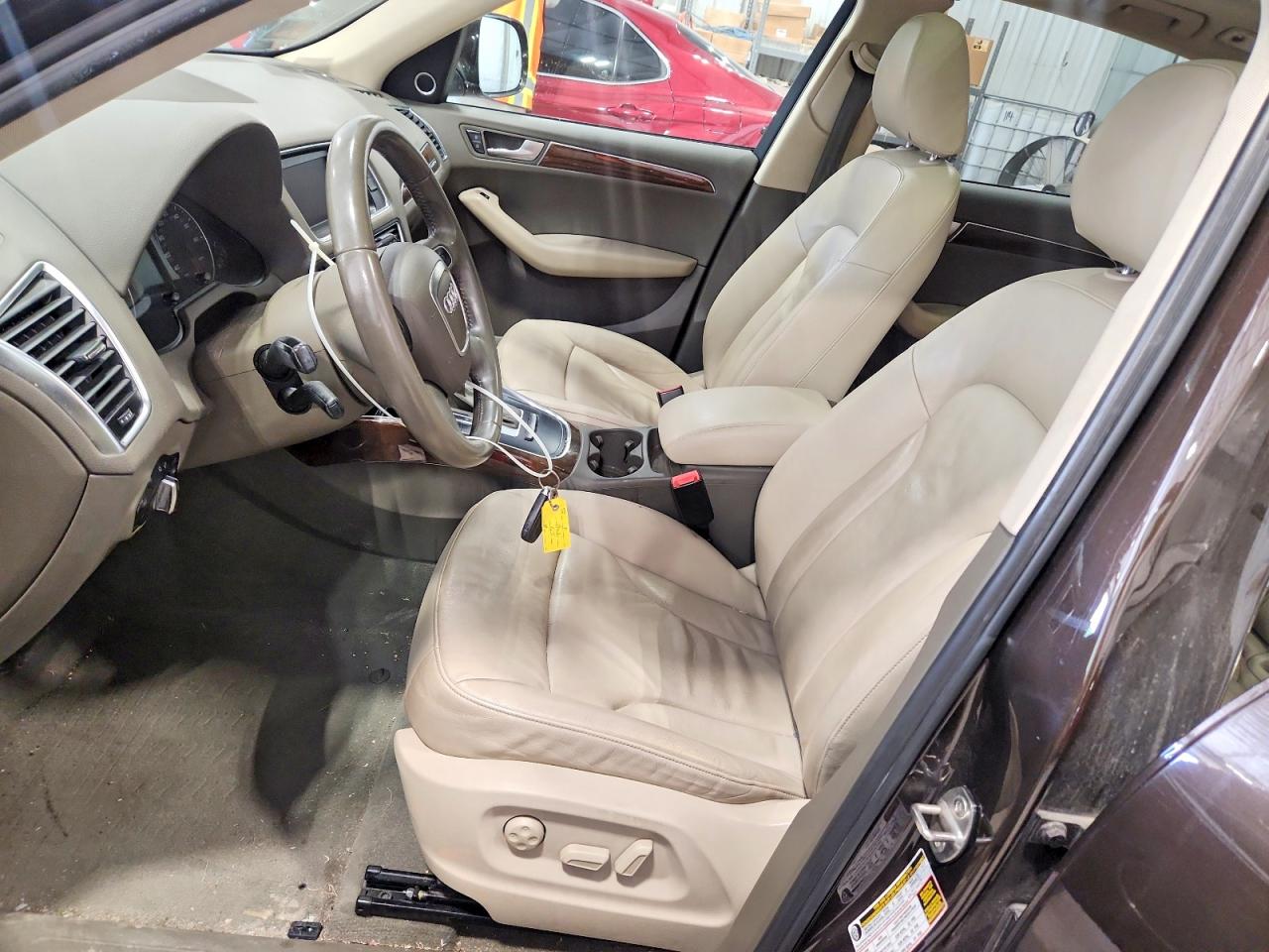 2011 Audi Q5 Premium Plus Brown vin: WA1LFAFP0BA029169