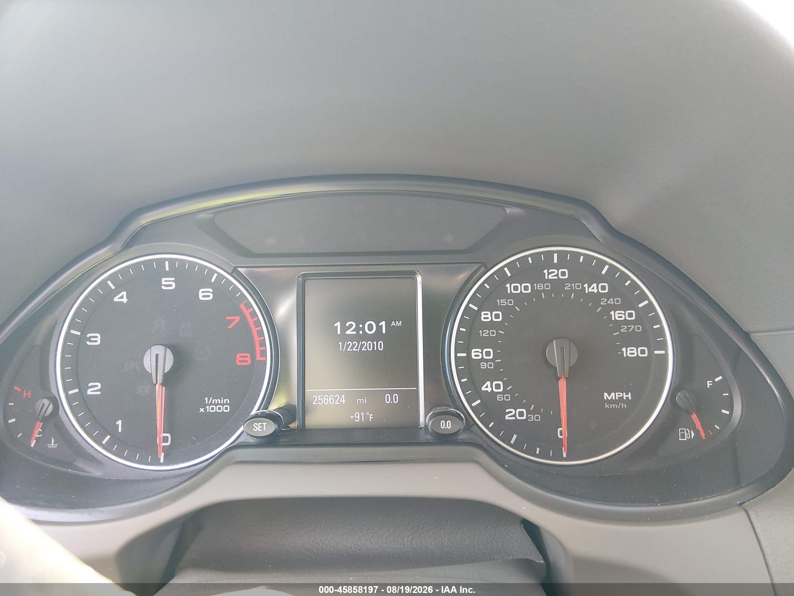 2011 Audi Q5 2.0t Premium White vin: WA1LFAFP0BA045534