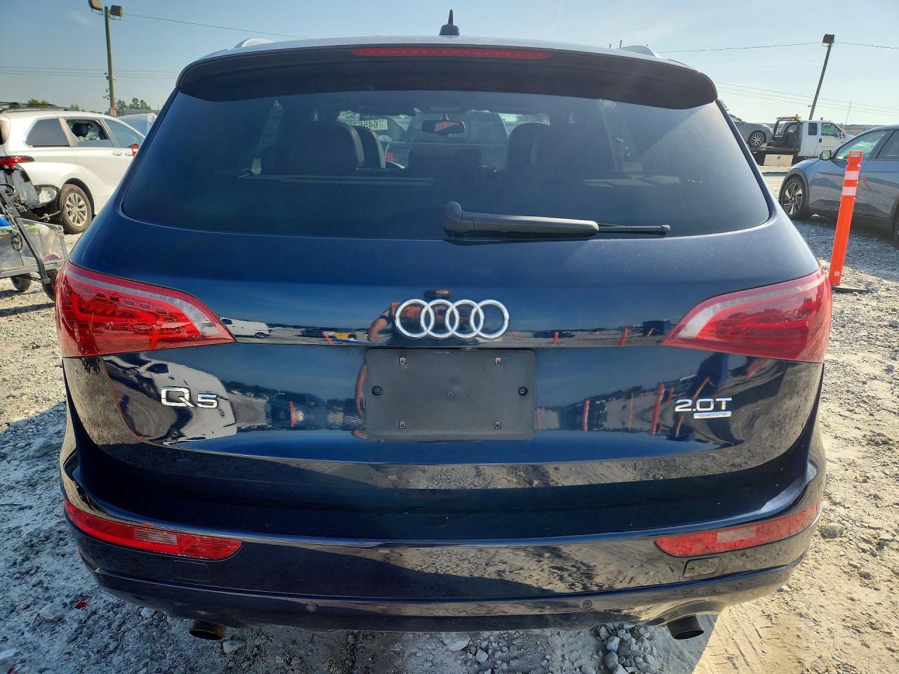 2011 Audi Q5 Premium Plus Синий vin: WA1LFAFP0BA069784