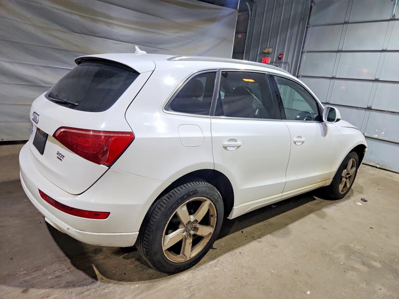 2011 Audi Q5 Premium Plus White vin: WA1LFAFP0BA074323