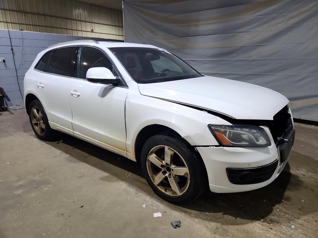 2011 Audi Q5 Premium Plus White vin: WA1LFAFP0BA074323
