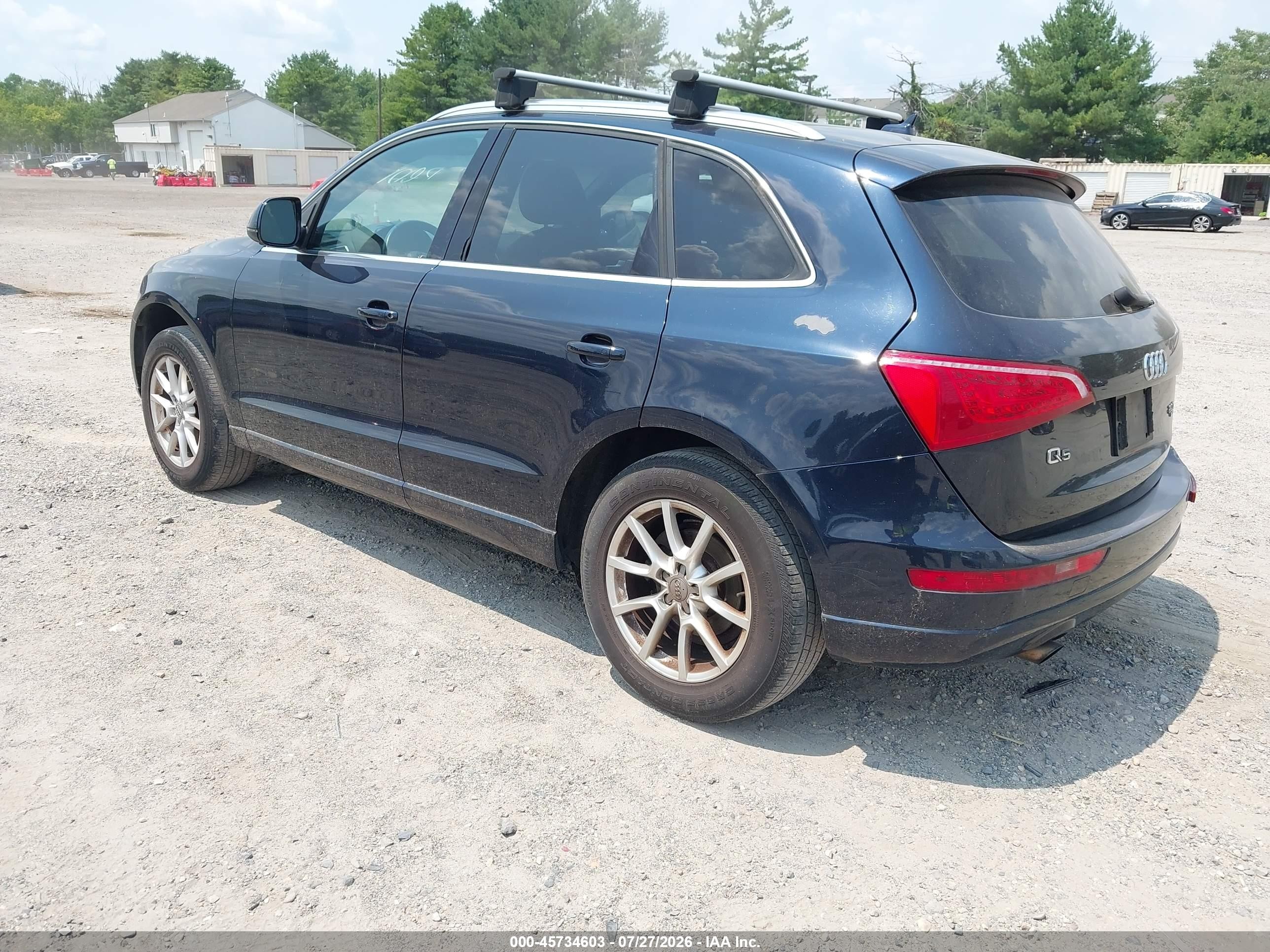 2011 Audi Q5 2.0t Premium Blue vin: WA1LFAFP0BA082986