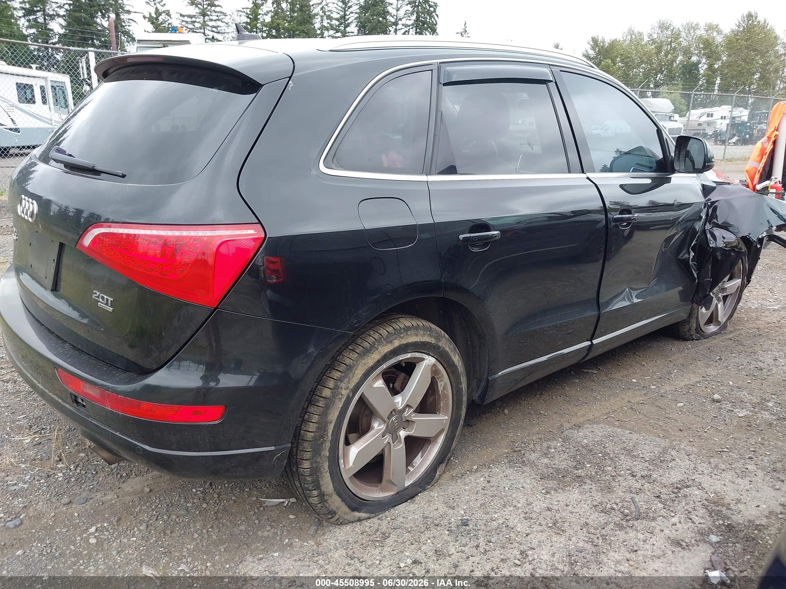 2011 Audi Q5 2.0t Premium Black vin: WA1LFAFP0BA085578