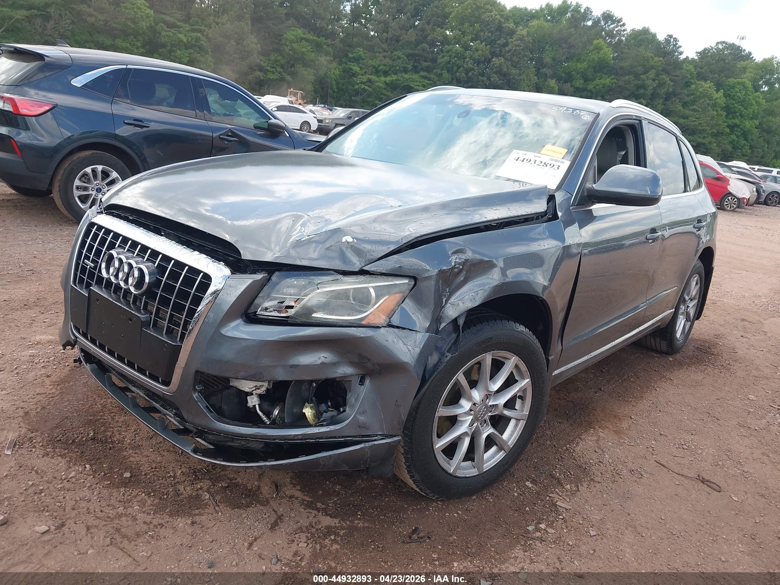 2012 Audi Q5 2.0t Premium Gray vin: WA1LFAFP0CA060438