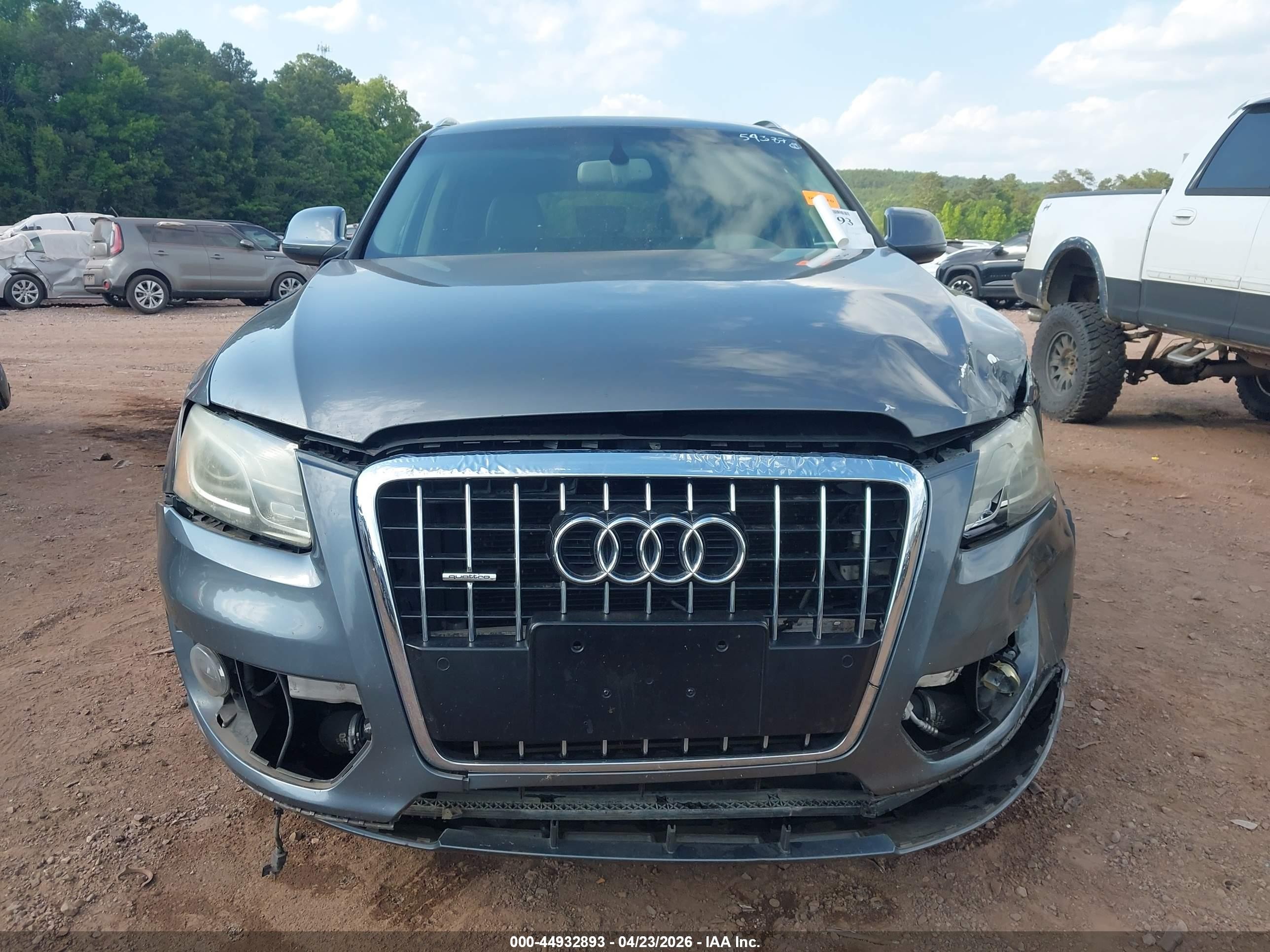 2012 Audi Q5 2.0t Premium Gray vin: WA1LFAFP0CA060438