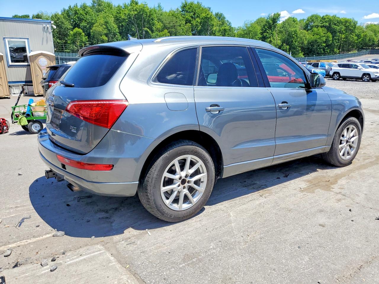 2012 Audi Q5 Premium Plus Gray vin: WA1LFAFP0CA066482
