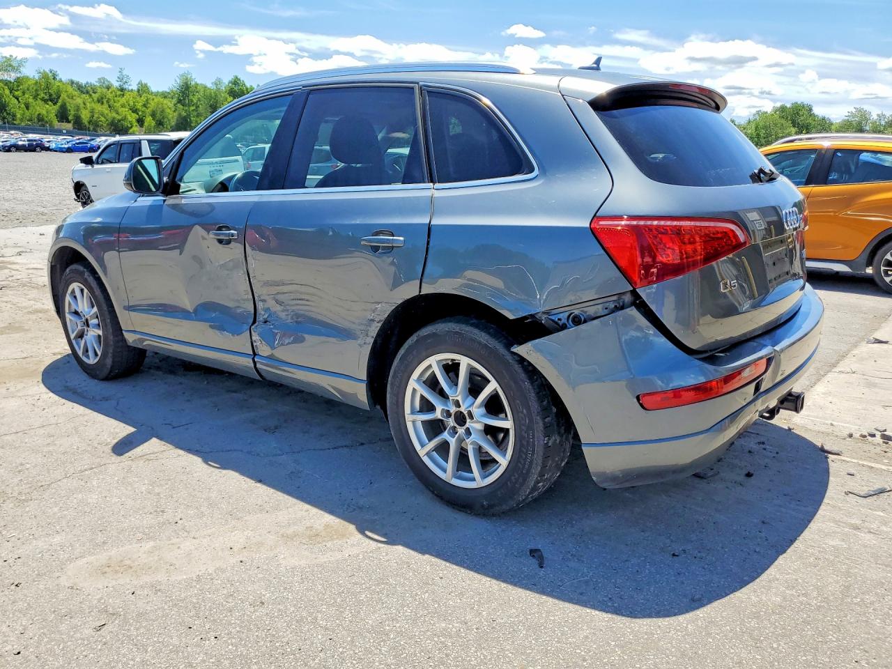 2012 Audi Q5 Premium Plus Gray vin: WA1LFAFP0CA066482