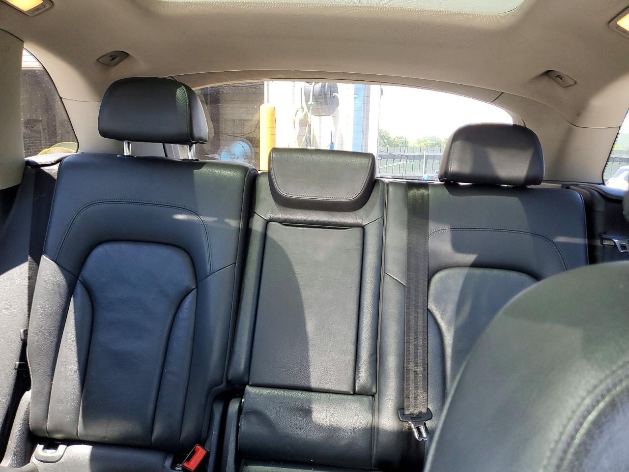 2012 Audi Q5 Premium Plus Gray vin: WA1LFAFP0CA066482