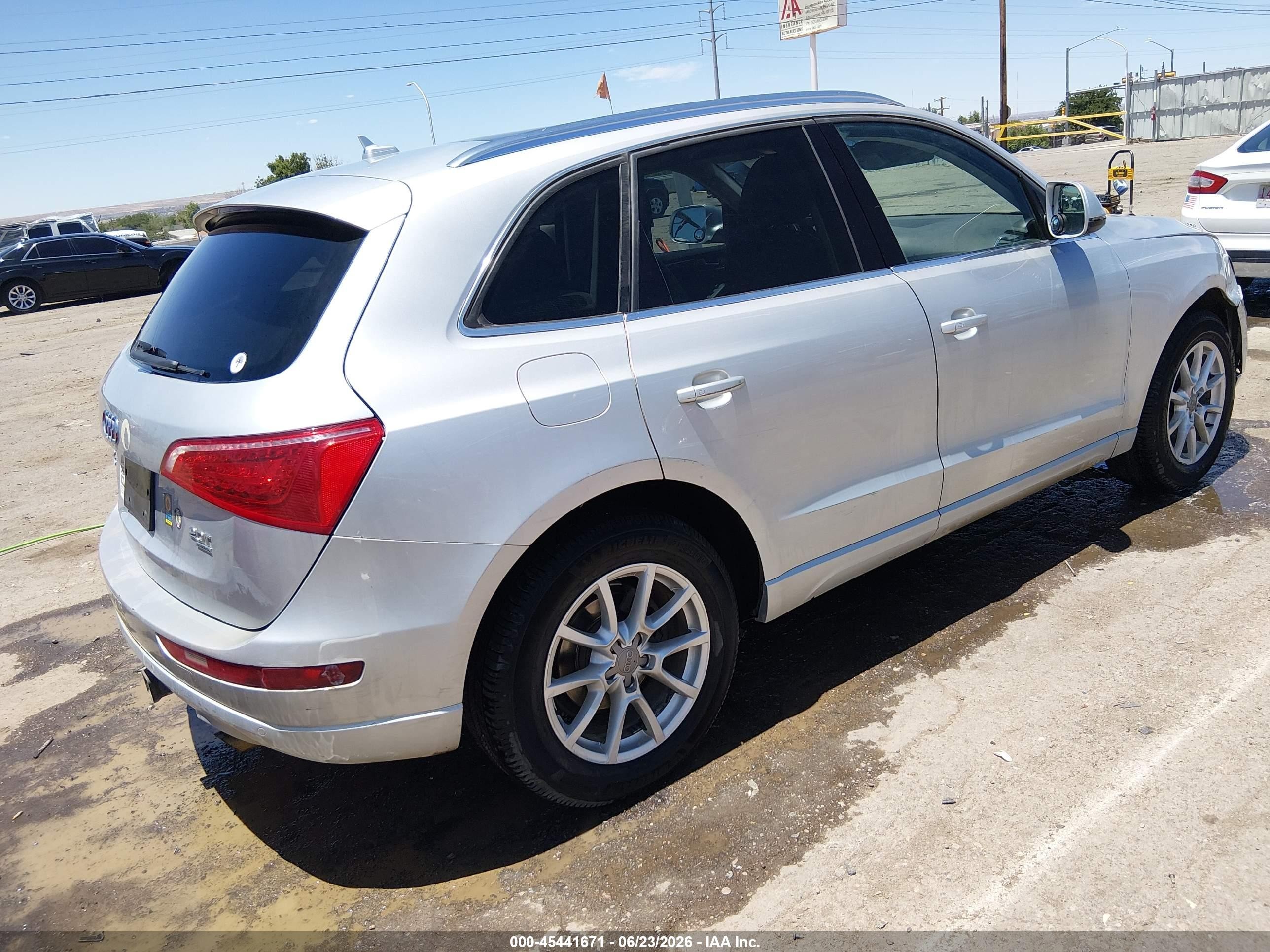 2012 Audi Q5 2.0t Premium Silver vin: WA1LFAFP0CA098297