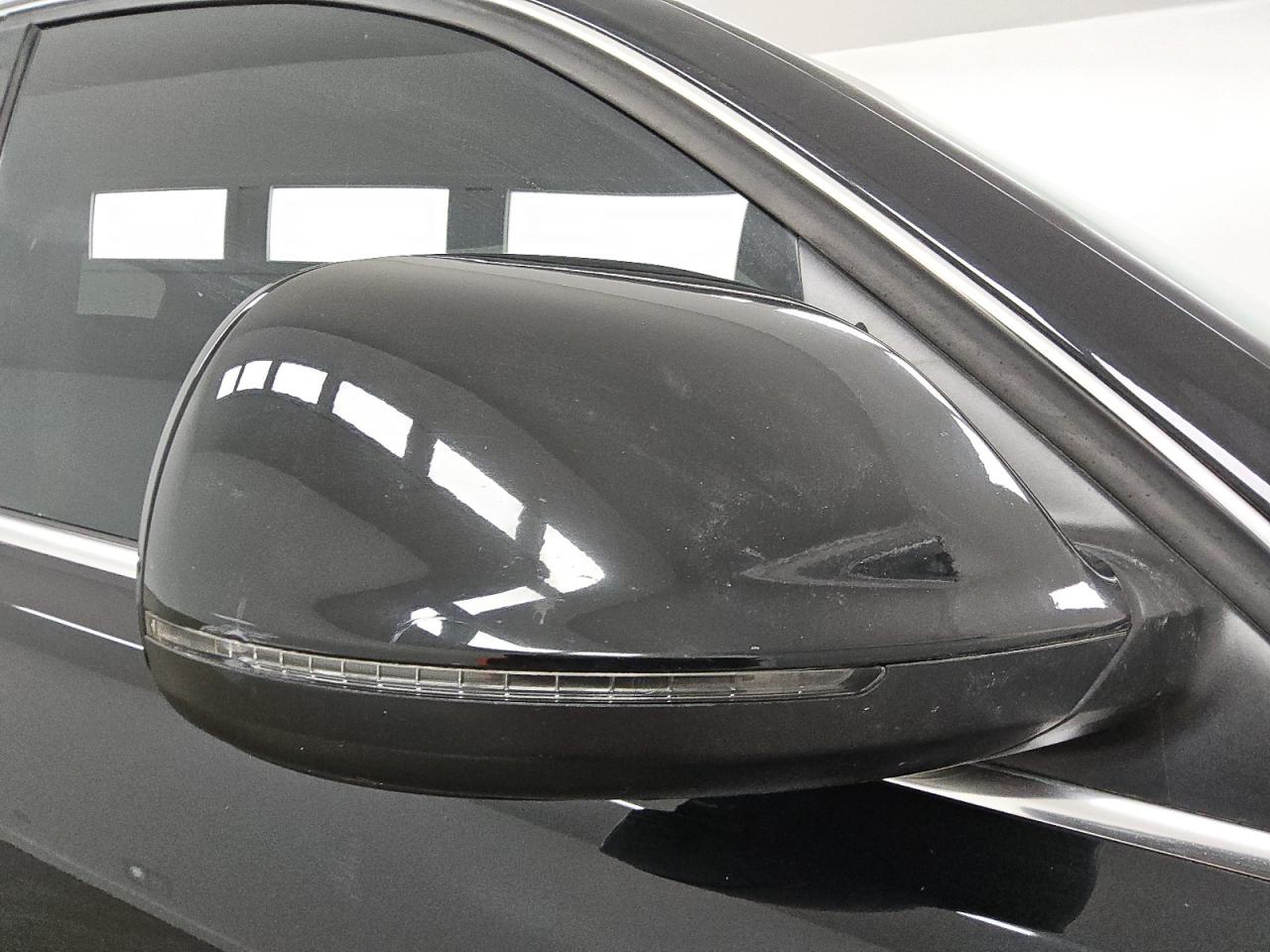 2012 Audi Q5 Premium Plus Черный vin: WA1LFAFP0CA108763 Damage: Right Mirror, Heavy Scratch, 1 To 2 Inches
