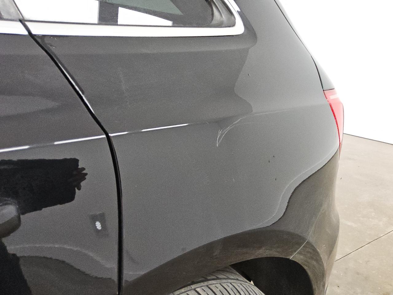 2012 Audi Q5 Premium Plus Черный vin: WA1LFAFP0CA108763 Damage: Left Qtr Panel, Heavy Scratch, 5 To 6 Inches