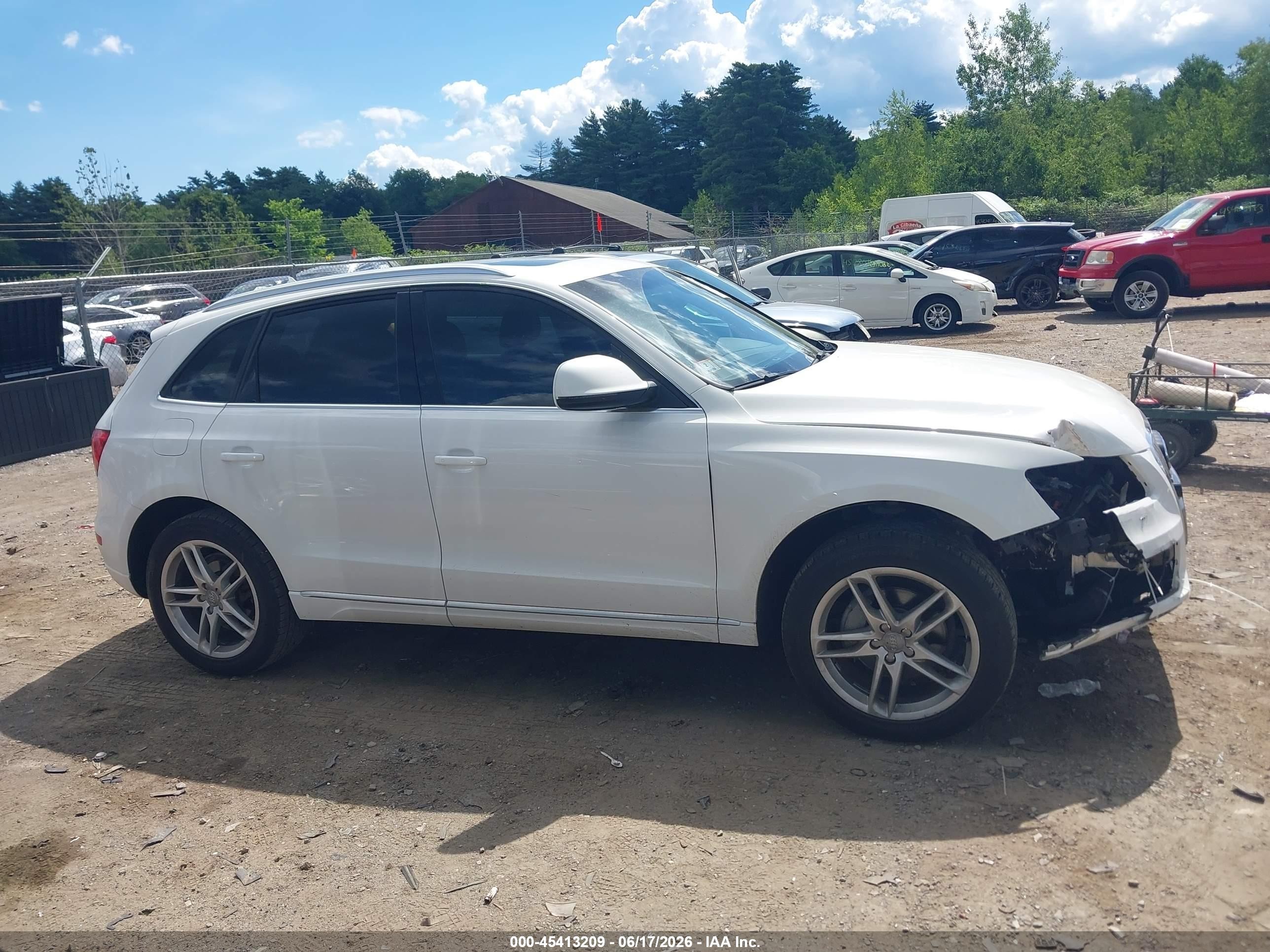 2013 Audi Q5 2.0t Premium White vin: WA1LFAFP0DA022077