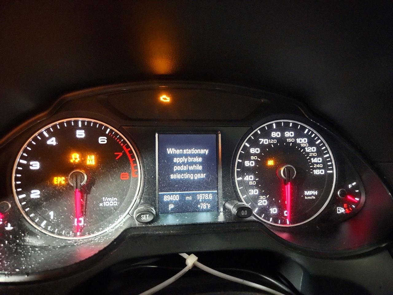 2013 Audi Q5 Premium Plus Черный vin: WA1LFAFP0DA079993