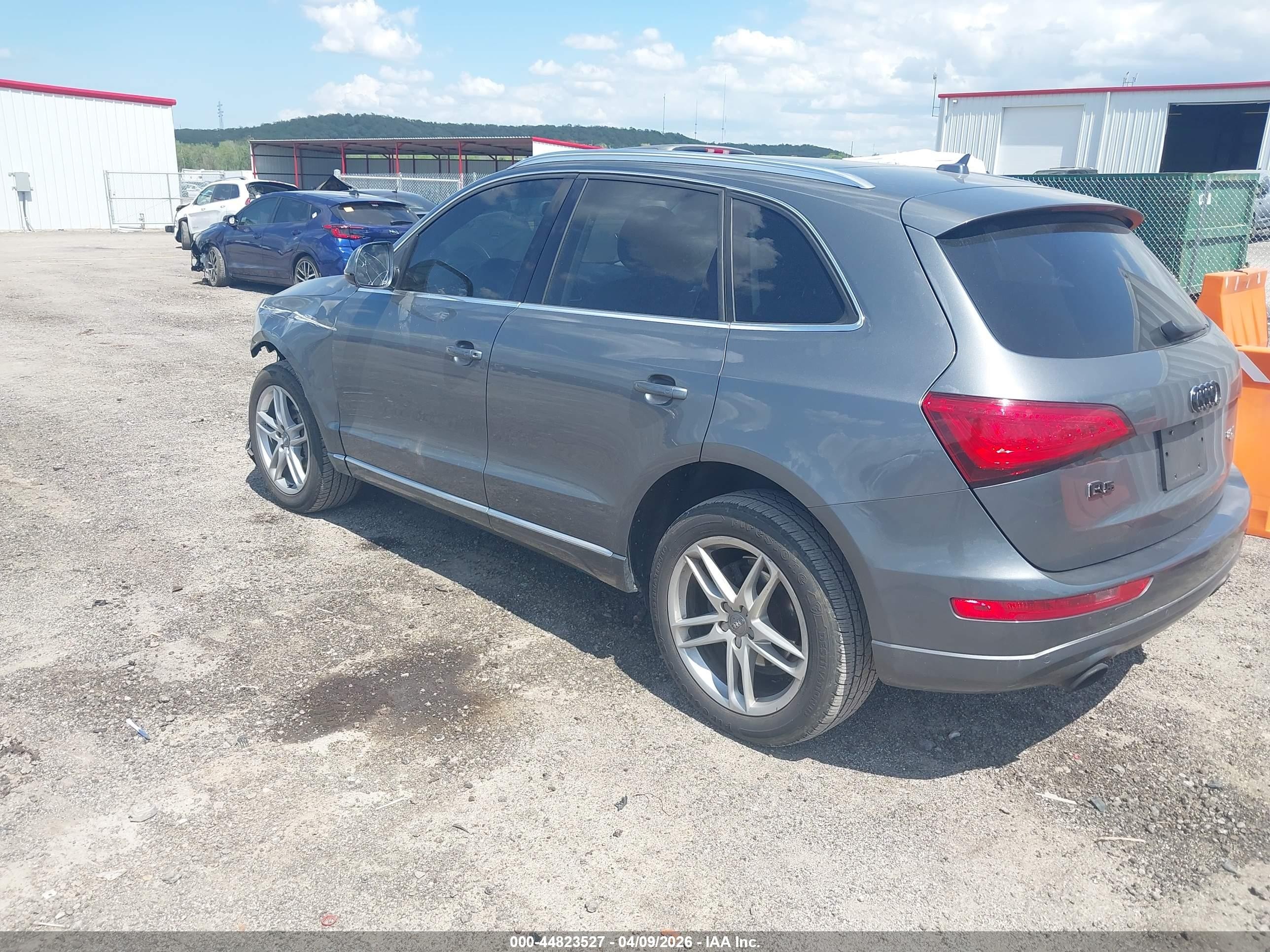 2014 Audi Q5 2.0t Premium Gray vin: WA1LFAFP0EA004986