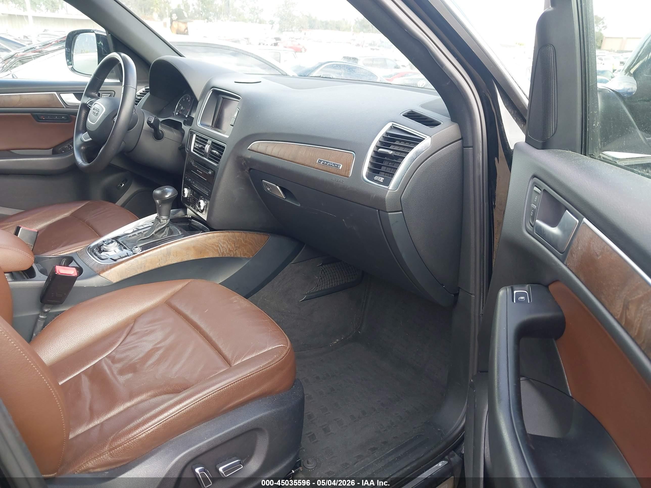 2014 Audi Q5 2.0t Premium Black vin: WA1LFAFP0EA051709