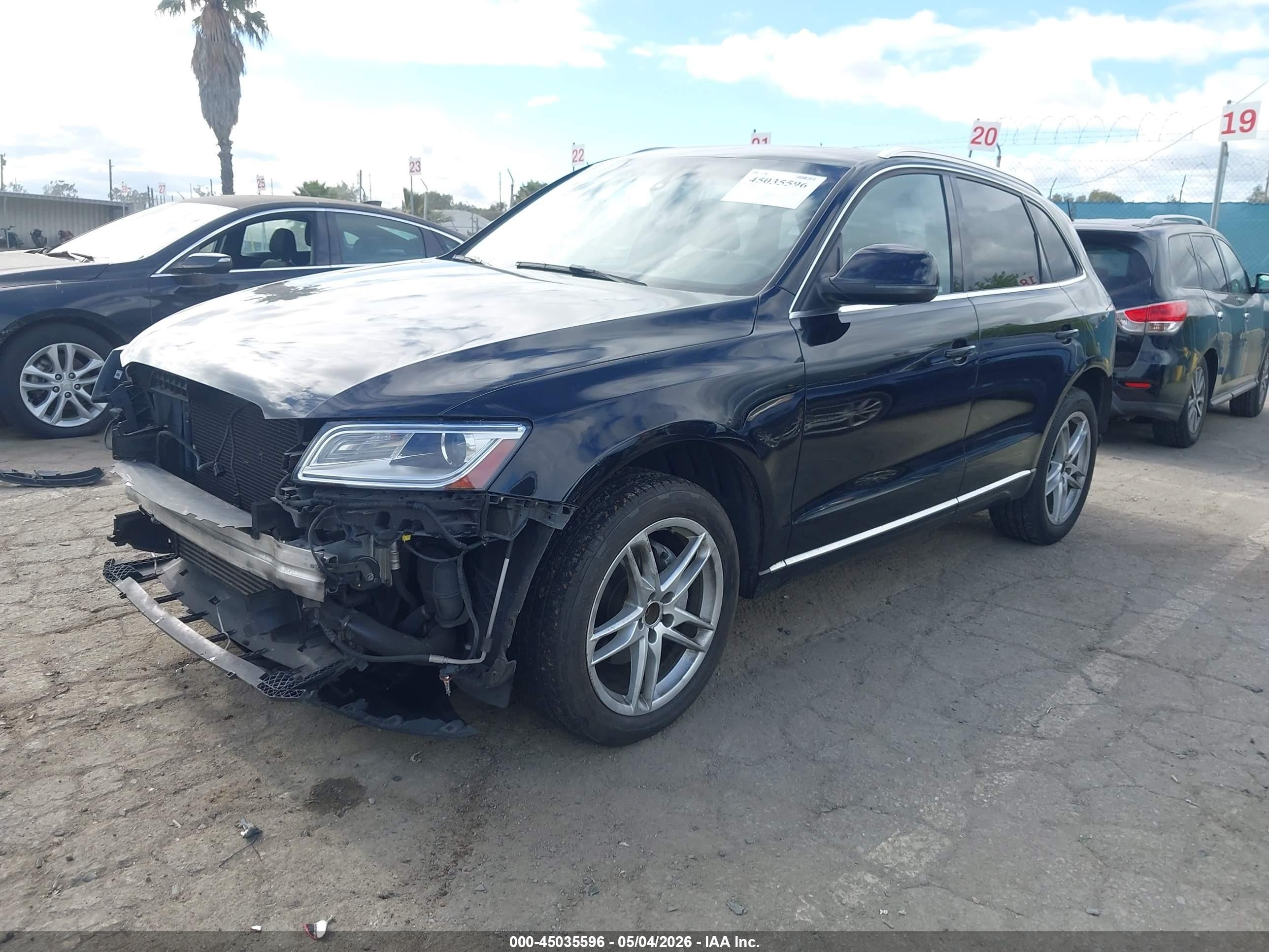 2014 Audi Q5 2.0t Premium Black vin: WA1LFAFP0EA051709