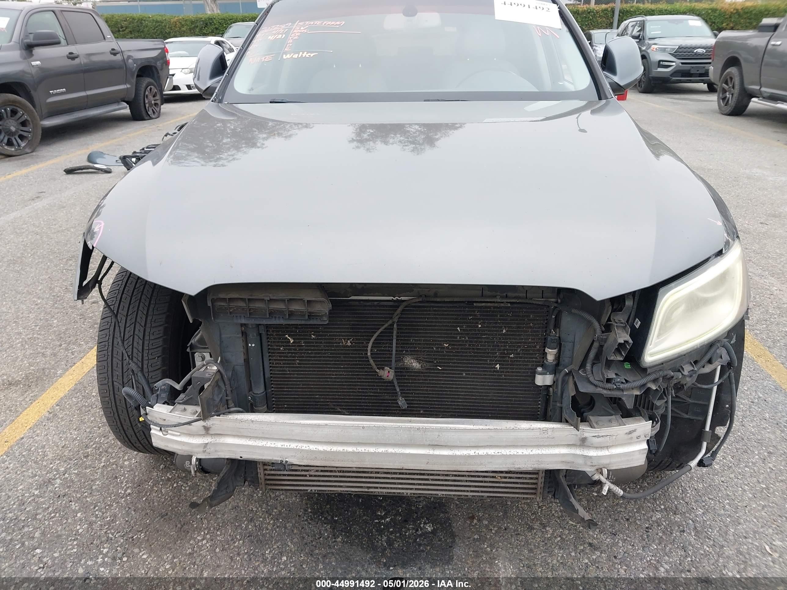 2014 Audi Q5 2.0t Premium Gray vin: WA1LFAFP0EA057087