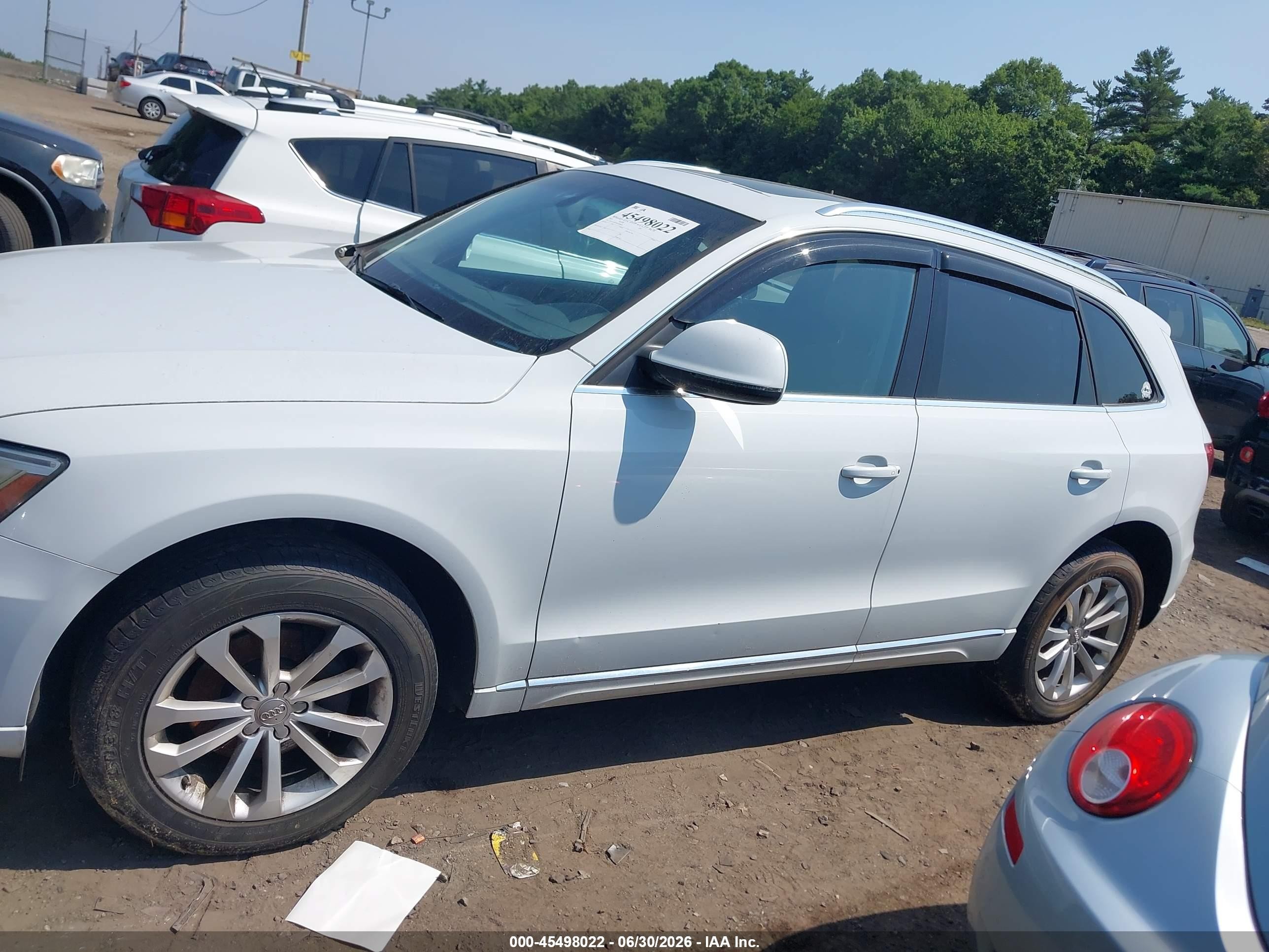 2014 Audi Q5 2.0t Premium White vin: WA1LFAFP0EA080661