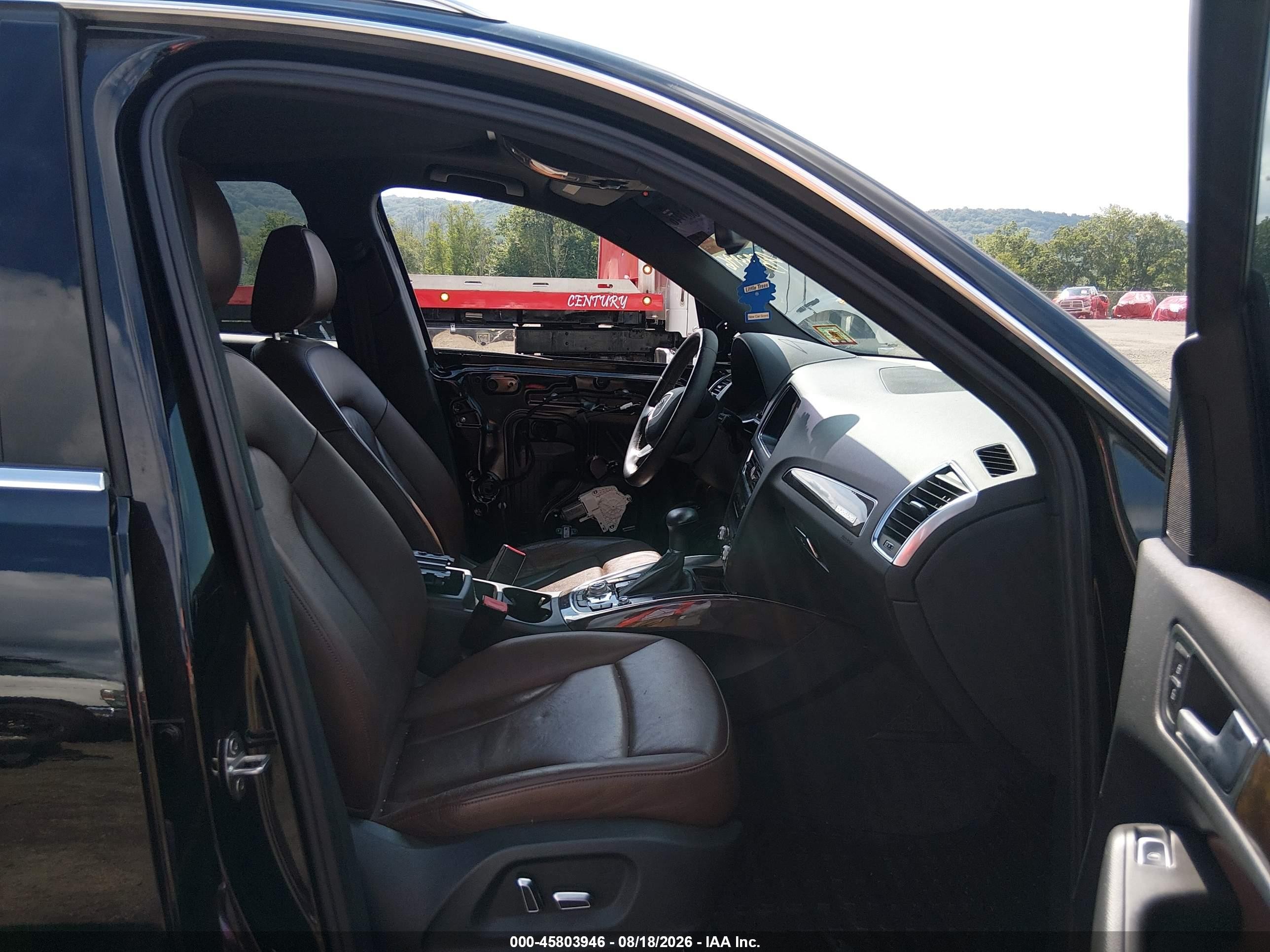 2014 Audi Q5 2.0t Premium Черный vin: WA1LFAFP0EA119507