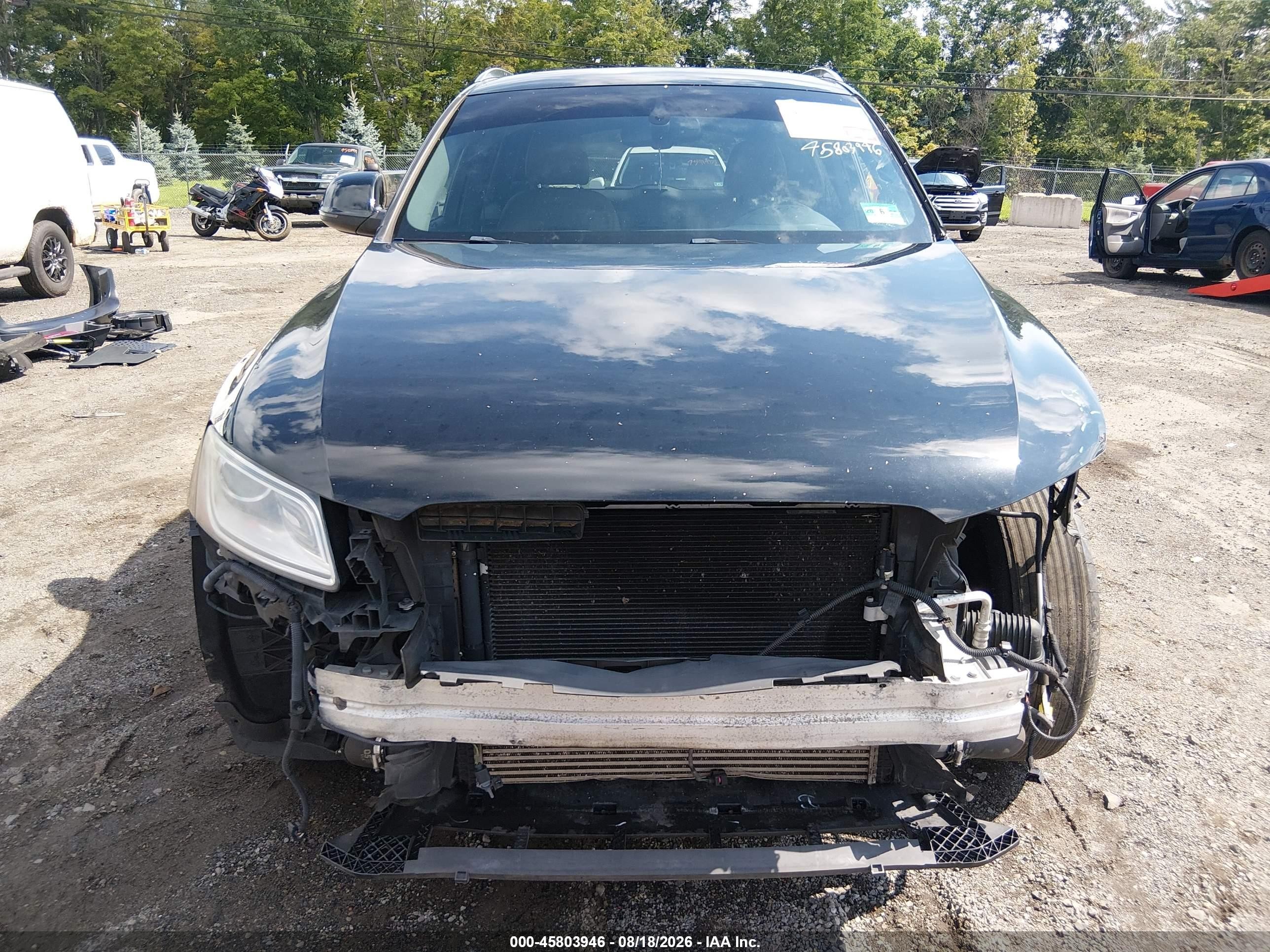2014 Audi Q5 2.0t Premium Черный vin: WA1LFAFP0EA119507