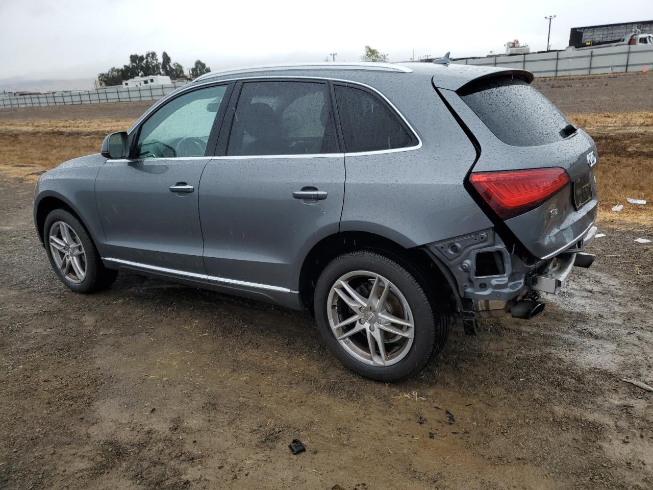 2015 Audi Q5 Premium Plus Gray vin: WA1LFAFP0FA035351