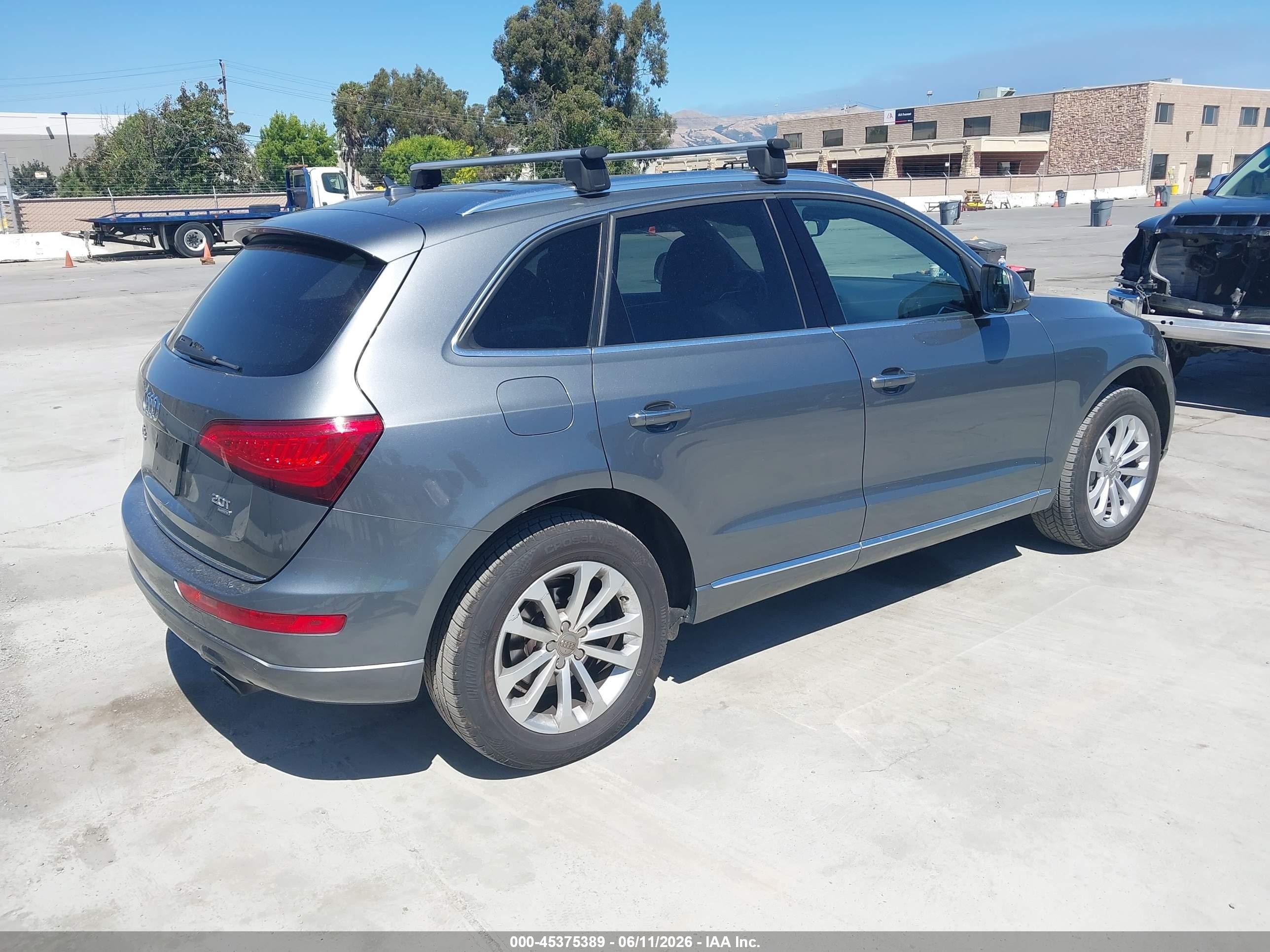 2015 Audi Q5 2.0t Premium Gray vin: WA1LFAFP0FA050626