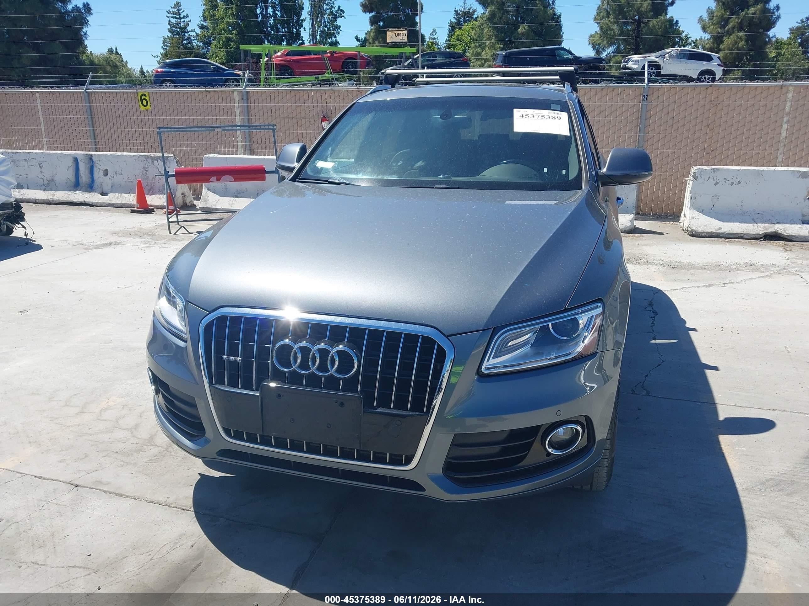 2015 Audi Q5 2.0t Premium Gray vin: WA1LFAFP0FA050626