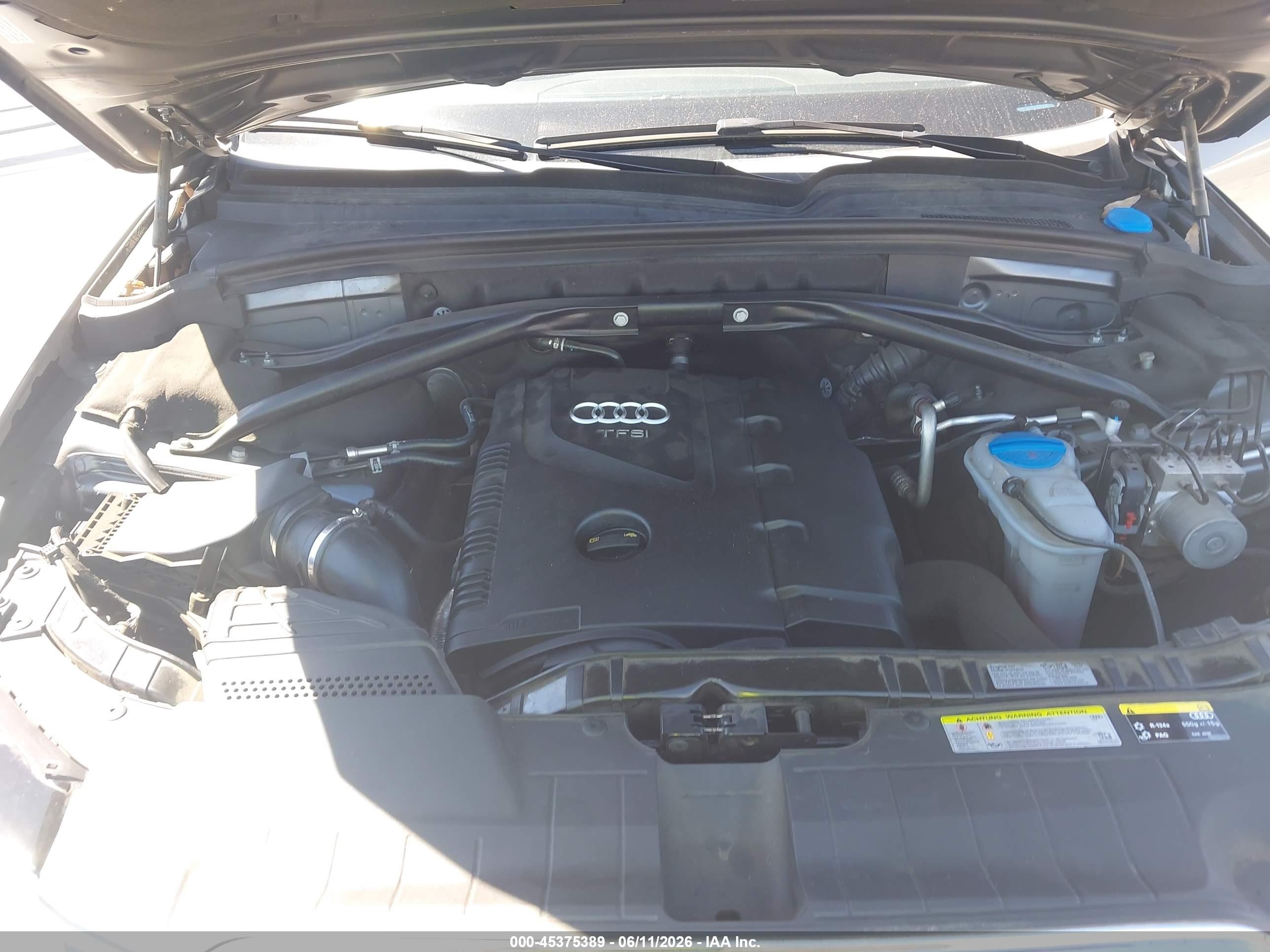 2015 Audi Q5 2.0t Premium Gray vin: WA1LFAFP0FA050626