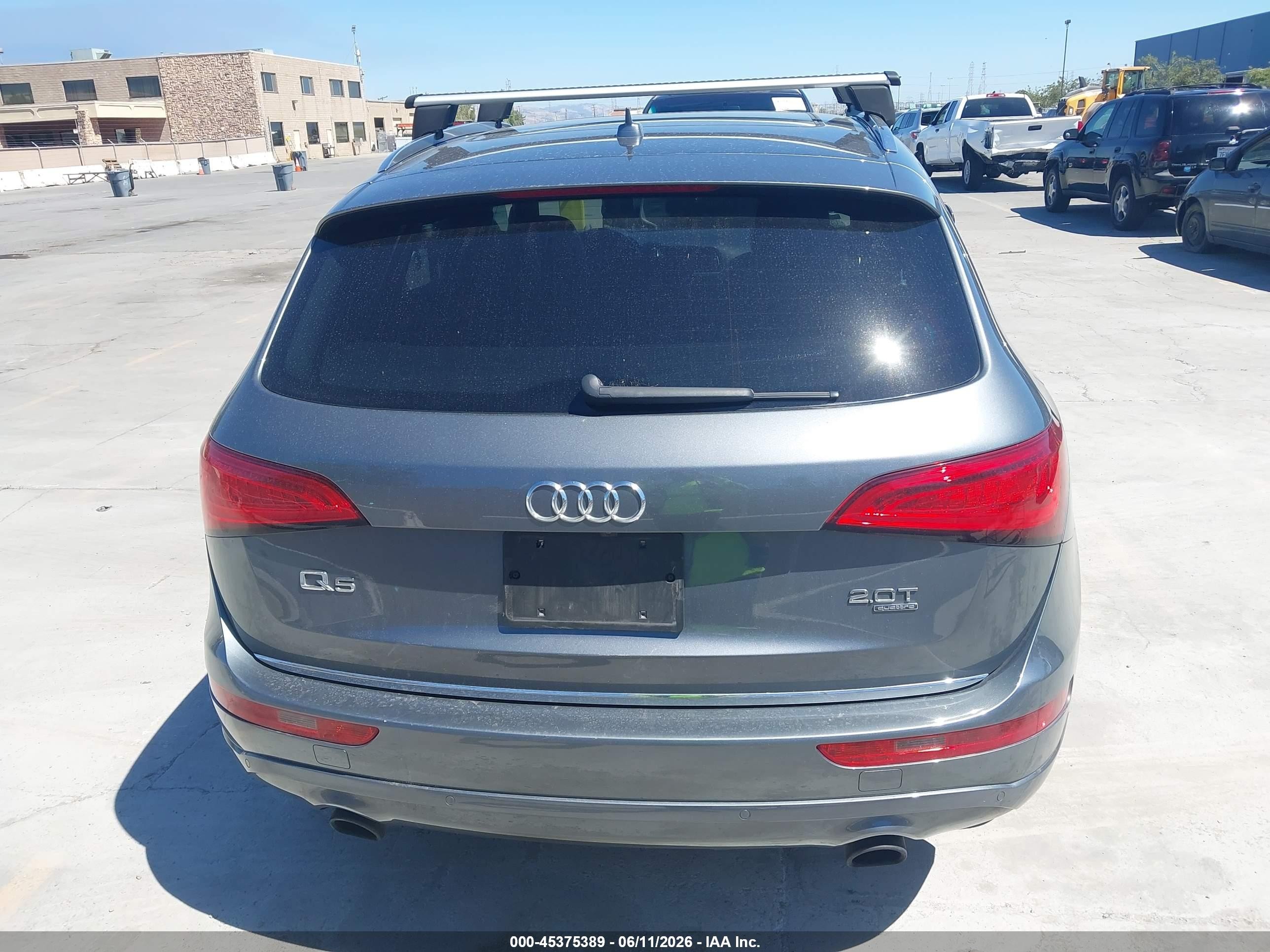 2015 Audi Q5 2.0t Premium Gray vin: WA1LFAFP0FA050626