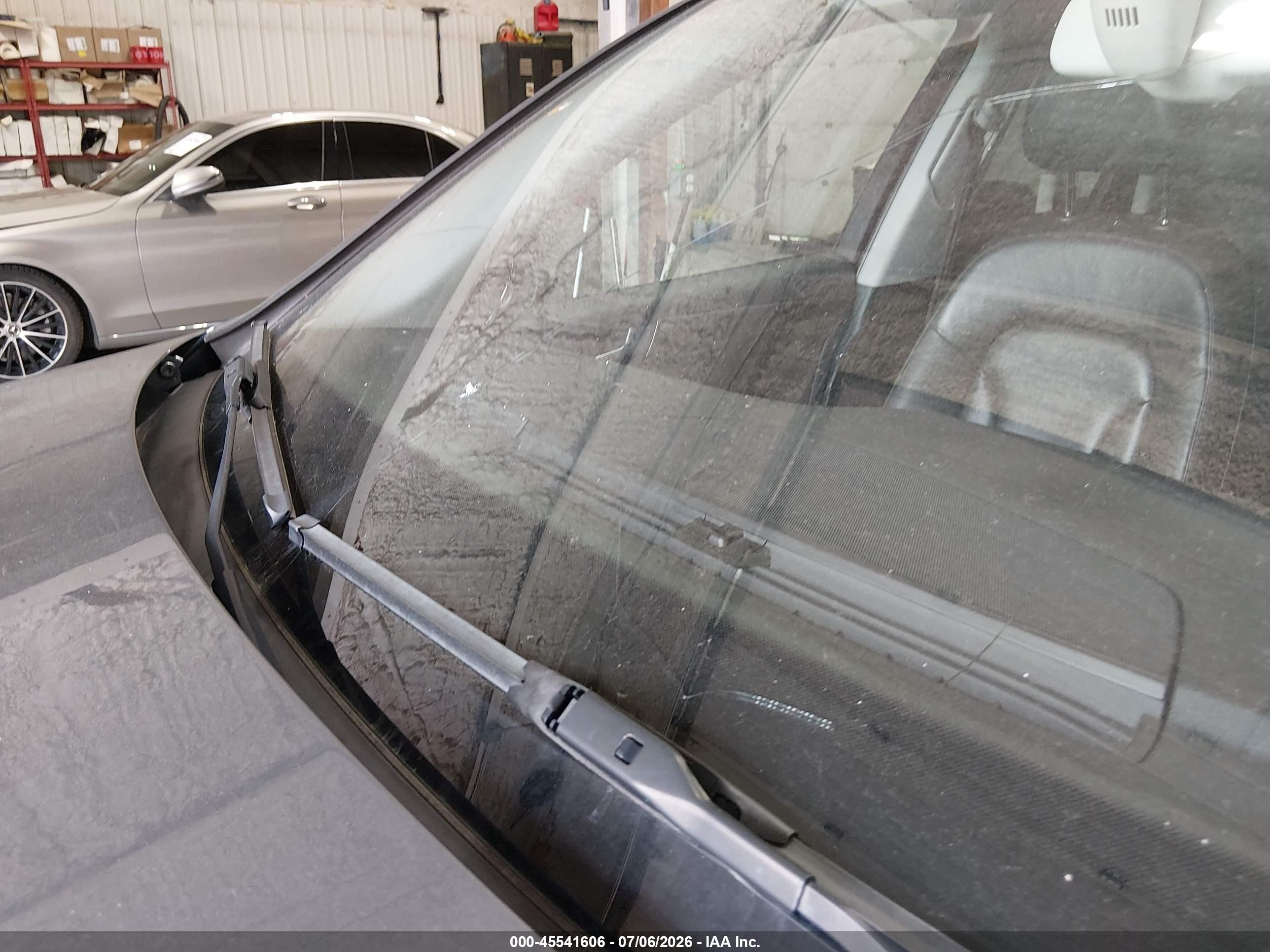 2015 Audi Q5 2.0t Premium Gray vin: WA1LFAFP0FA078149
