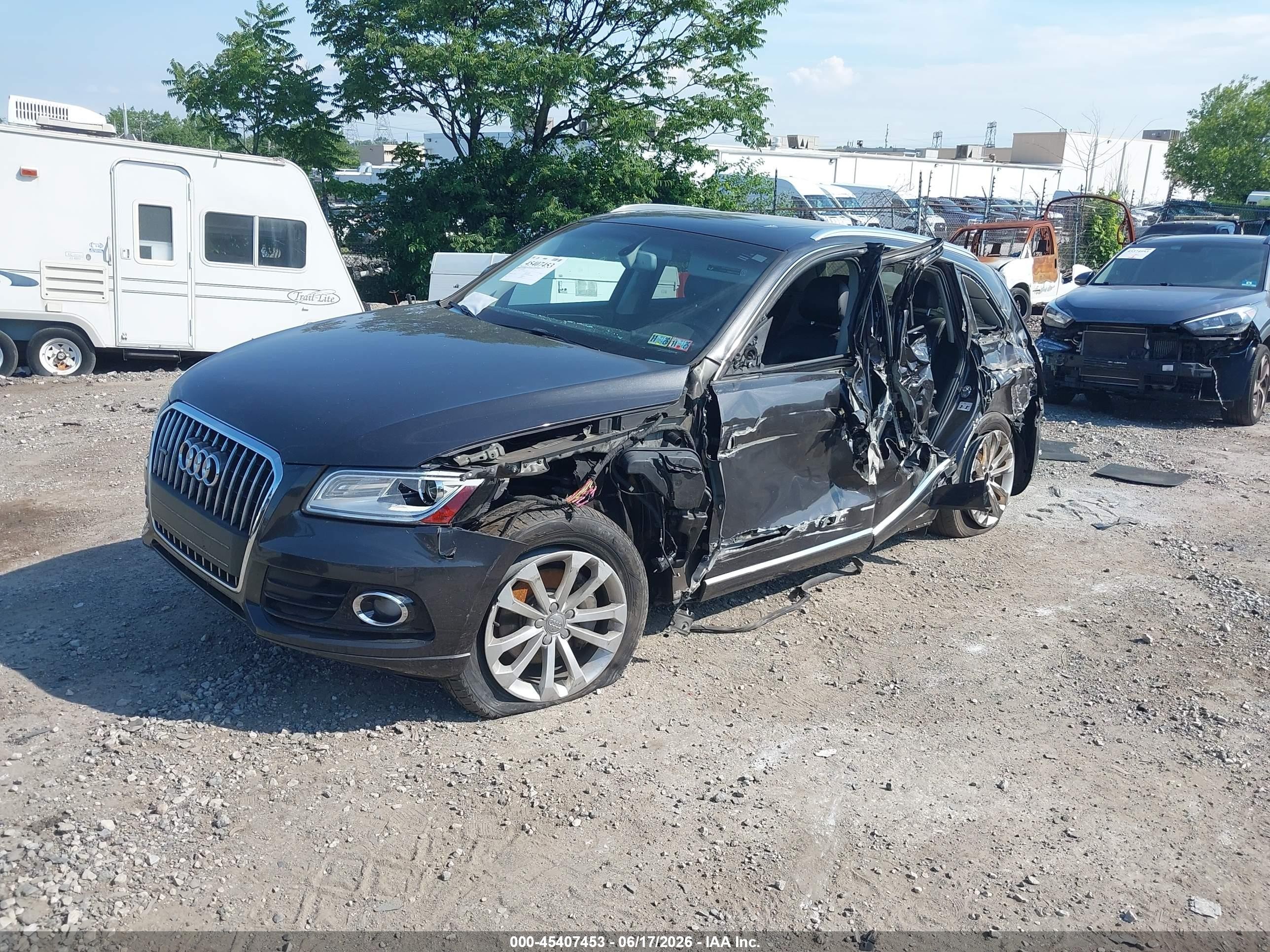 2015 Audi Q5 2.0t Premium Black vin: WA1LFAFP0FA095310