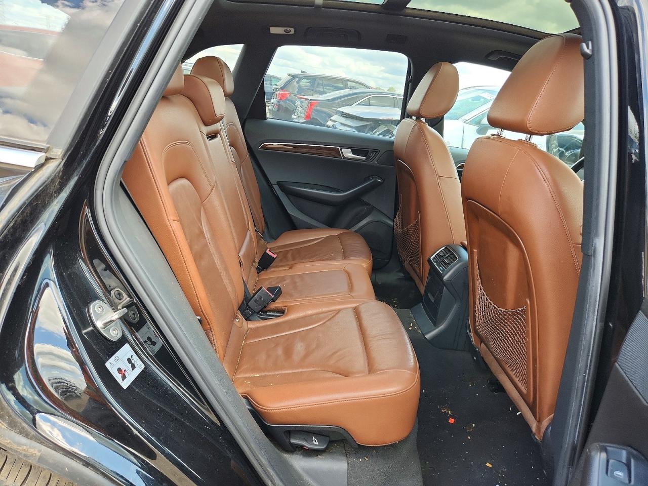 2011 Audi Q5 Premium Plus Black vin: WA1LFAFP1BA021582