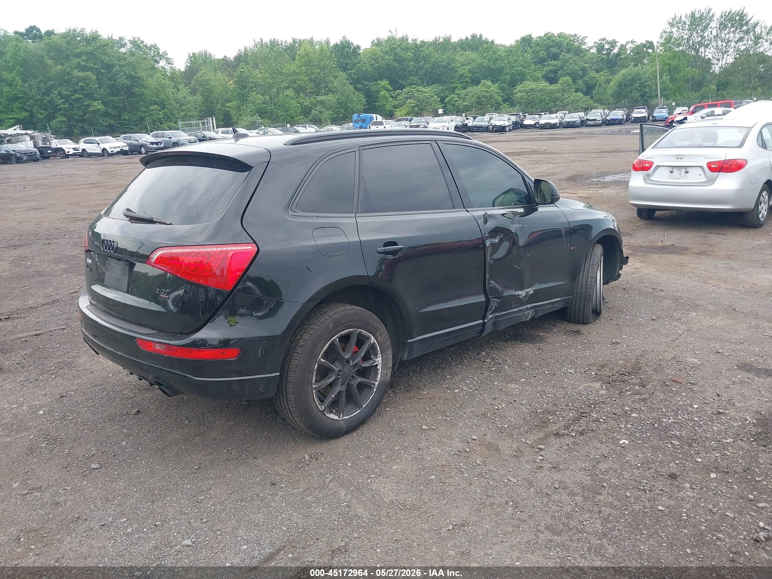 2011 Audi Q5 2.0t Premium Black vin: WA1LFAFP1BA024756