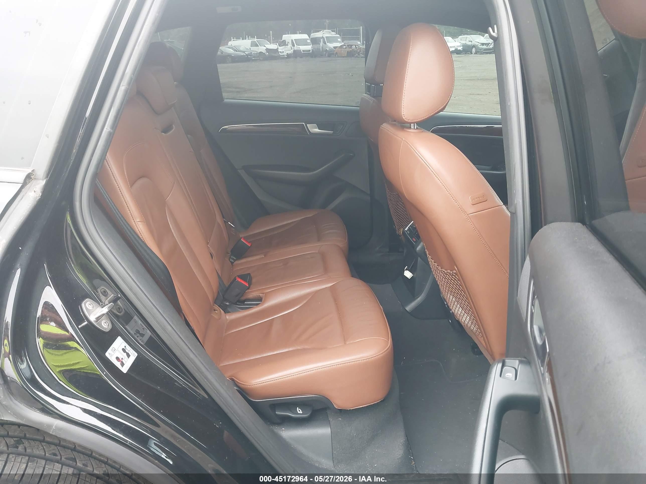2011 Audi Q5 2.0t Premium Black vin: WA1LFAFP1BA024756