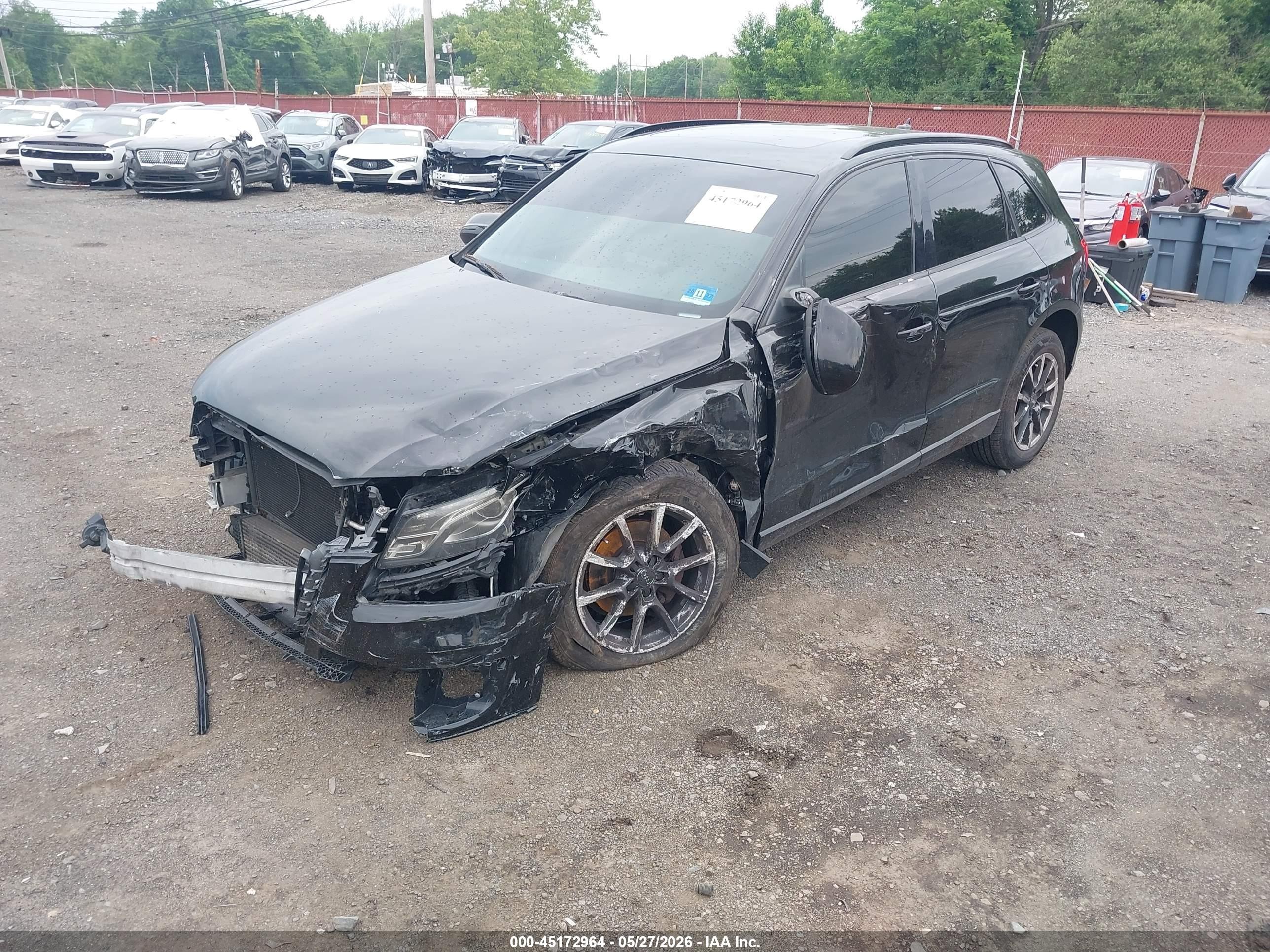 2011 Audi Q5 2.0t Premium Black vin: WA1LFAFP1BA024756