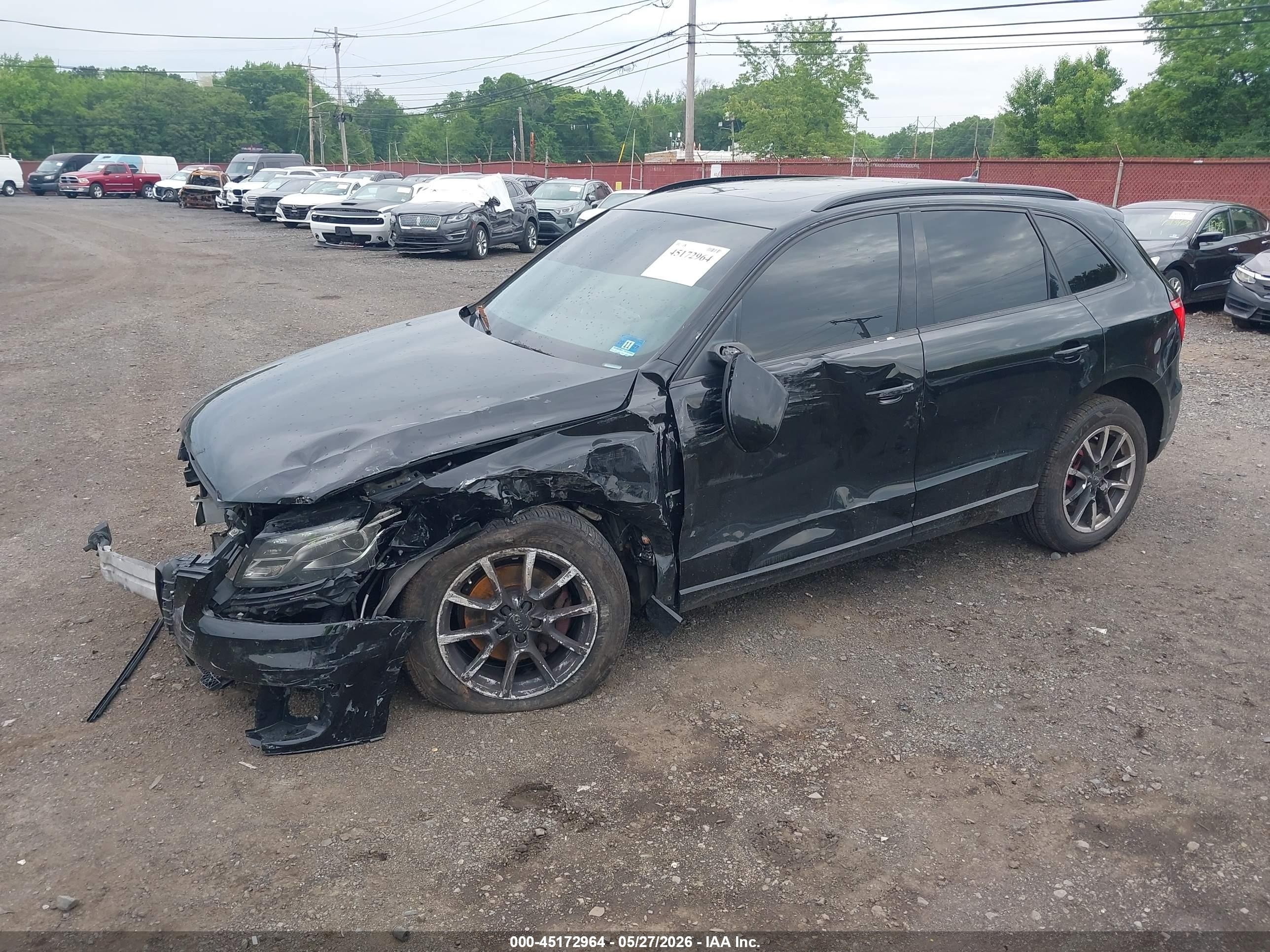 2011 Audi Q5 2.0t Premium Black vin: WA1LFAFP1BA024756