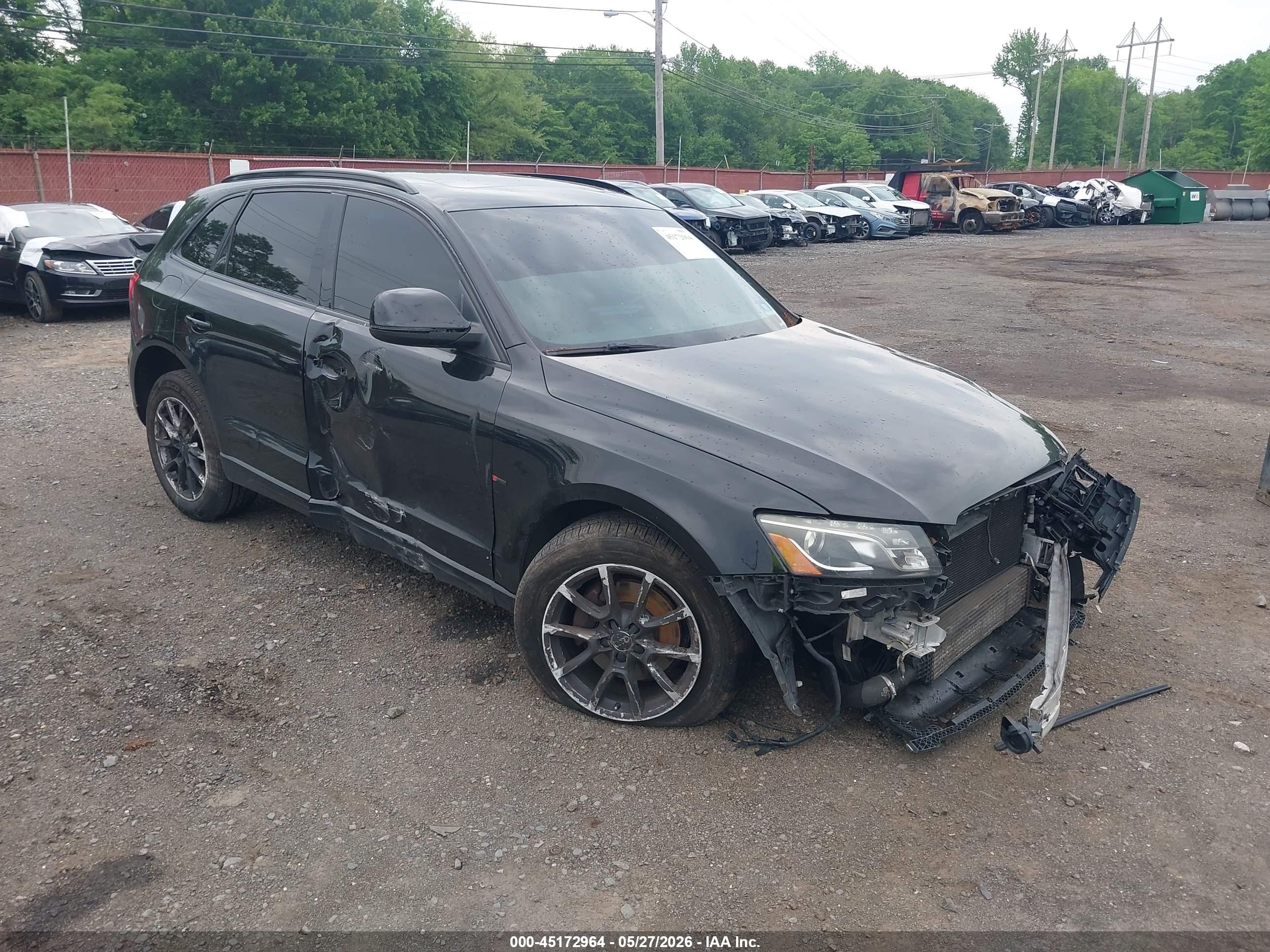 2011 Audi Q5 2.0t Premium Black vin: WA1LFAFP1BA024756