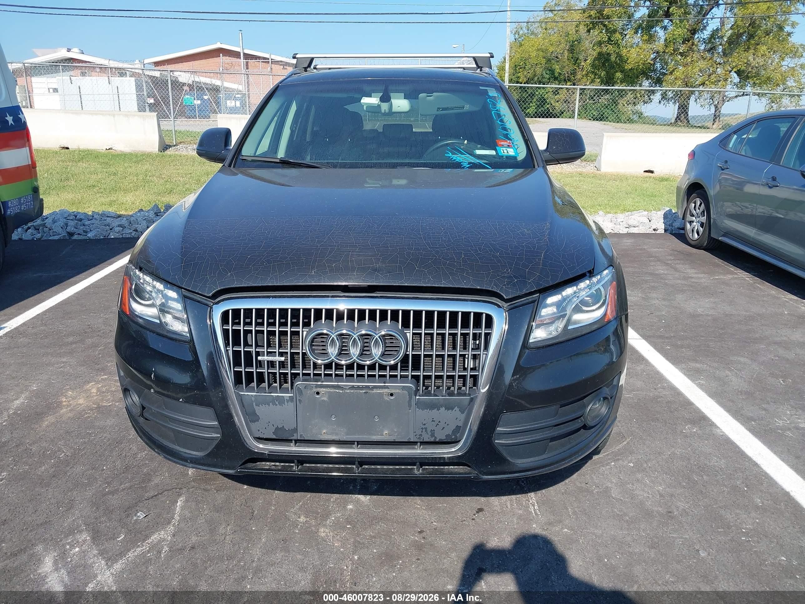 2011 Audi Q5 2.0t Premium Black vin: WA1LFAFP1BA034283
