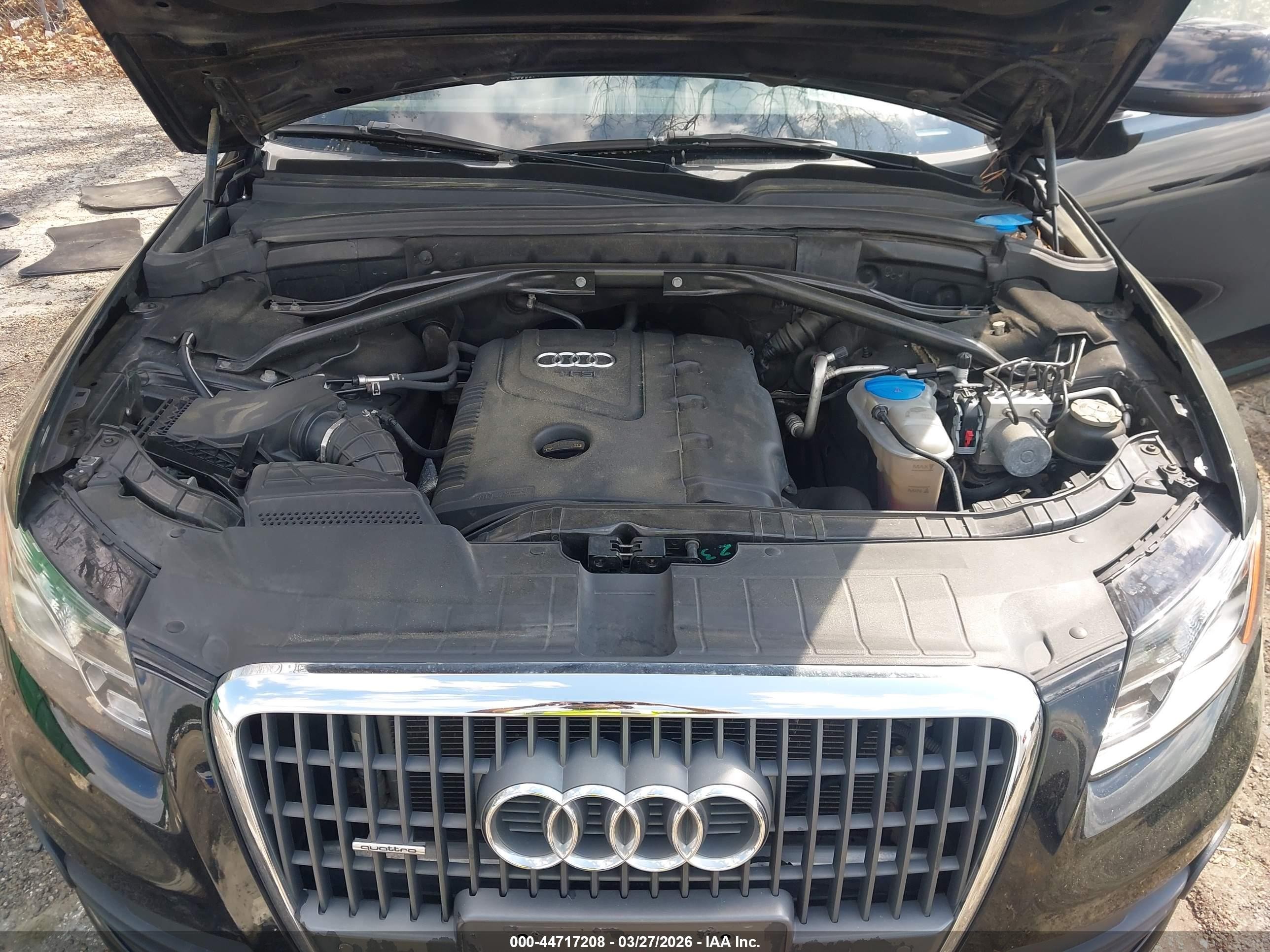 2011 Audi Q5 2.0t Premium Черный vin: WA1LFAFP1BA110147