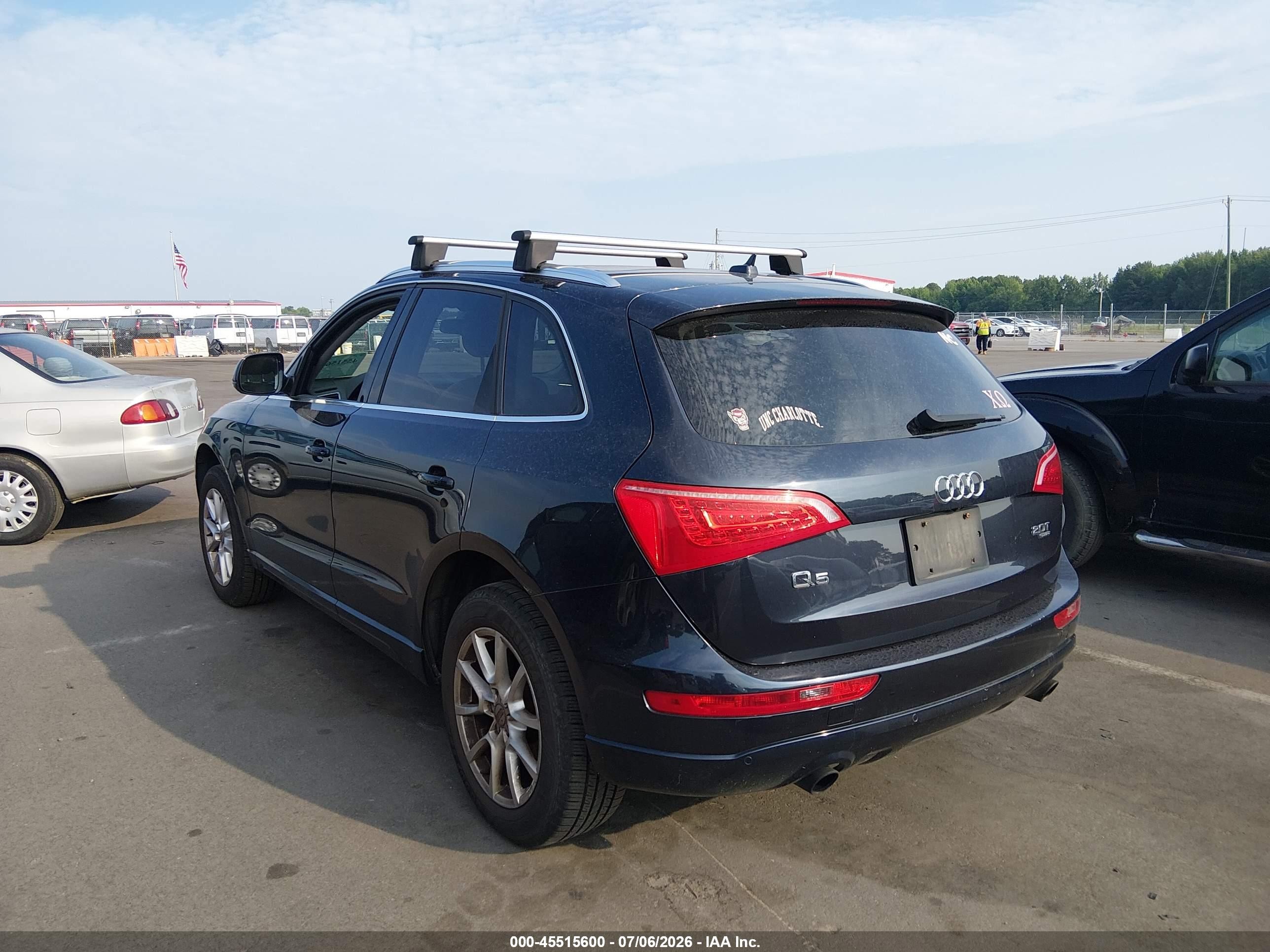 2012 Audi Q5 2.0t Premium Gray vin: WA1LFAFP1CA028789