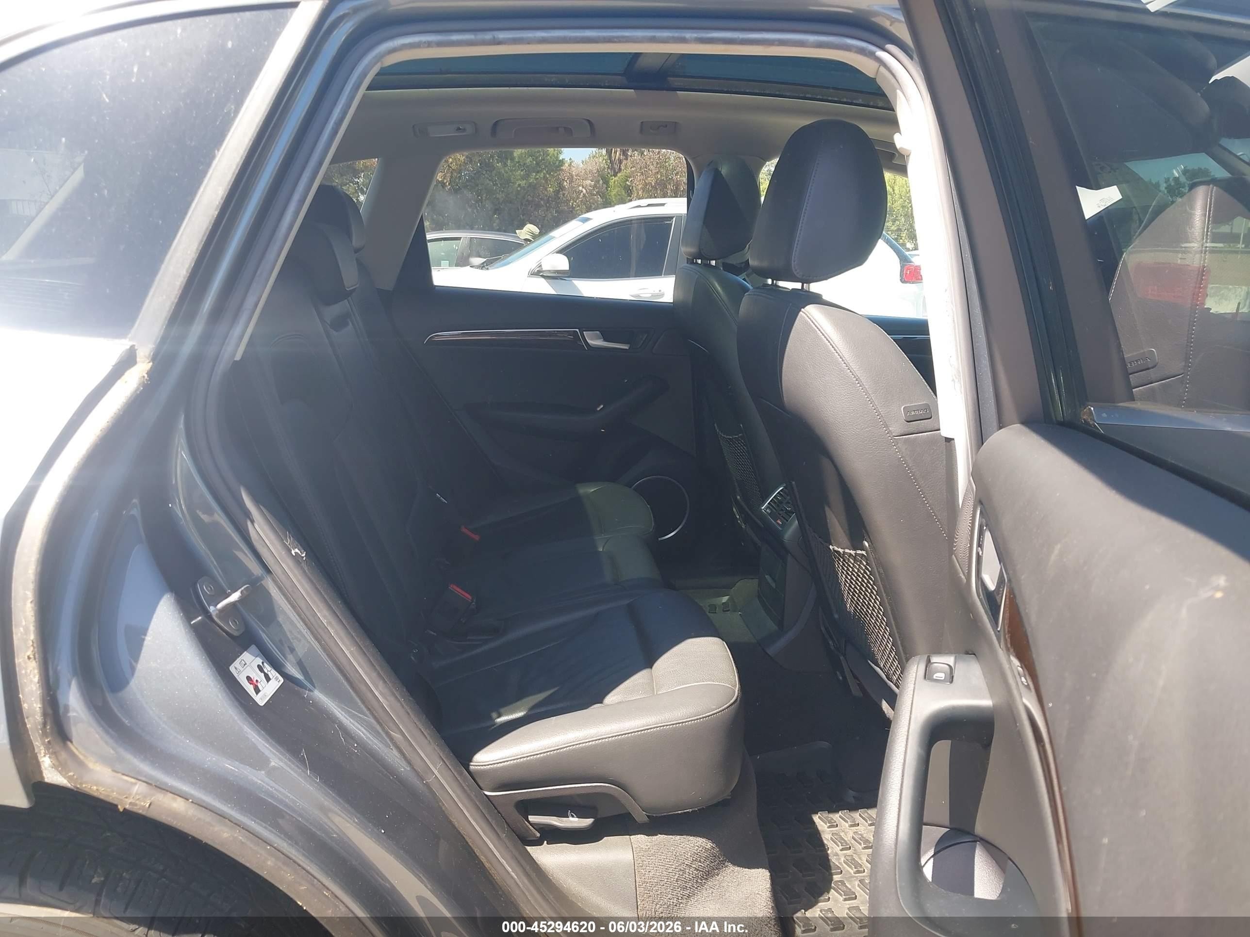 2012 Audi Q5 2.0t Premium Gray vin: WA1LFAFP1CA034043