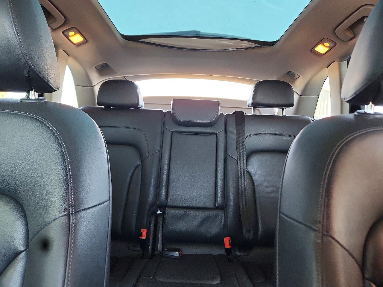 2012 Audi Q5 Premium Plus Blue vin: WA1LFAFP1CA037122