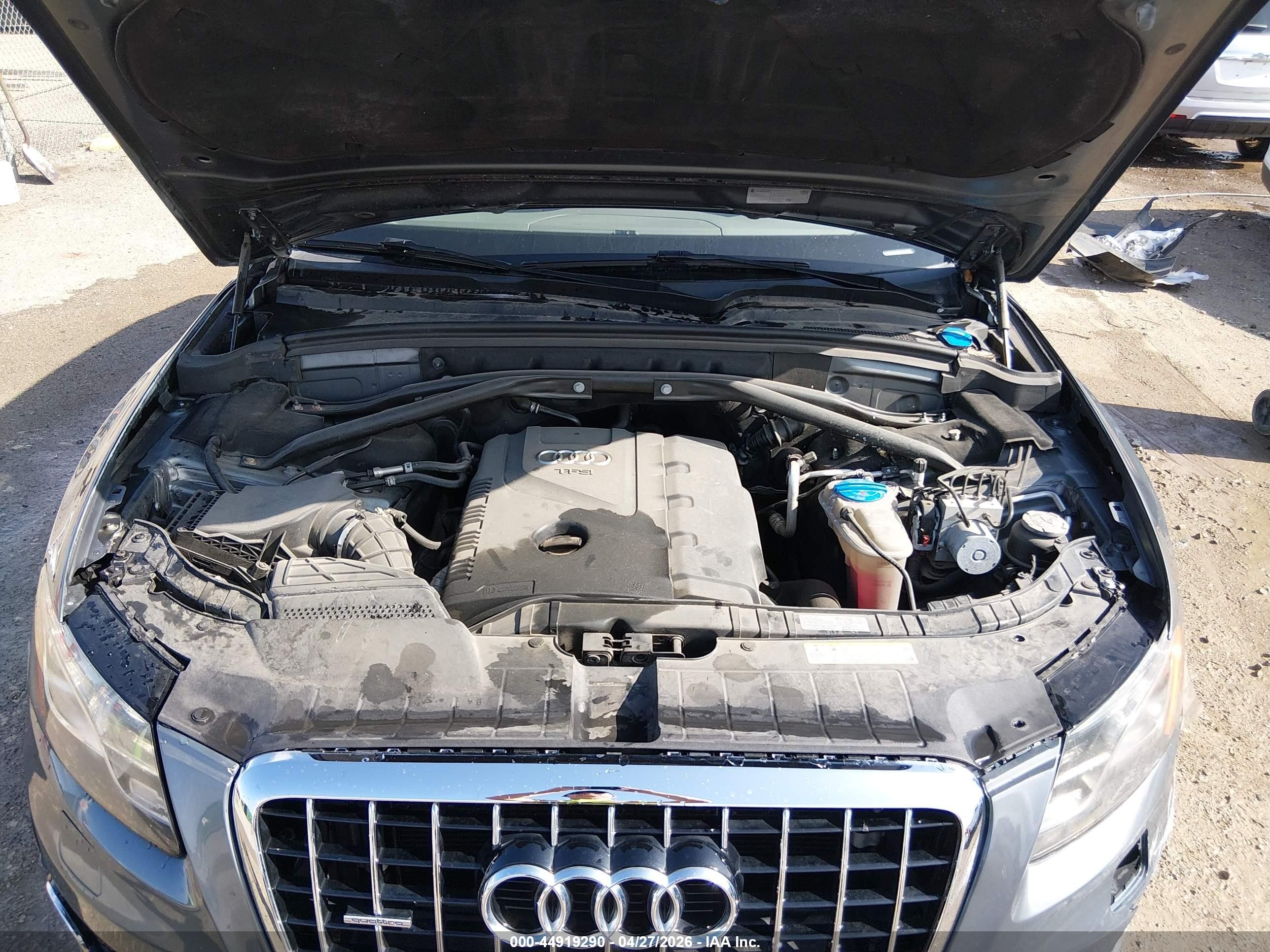 2012 Audi Q5 2.0t Premium Gray vin: WA1LFAFP1CA066863