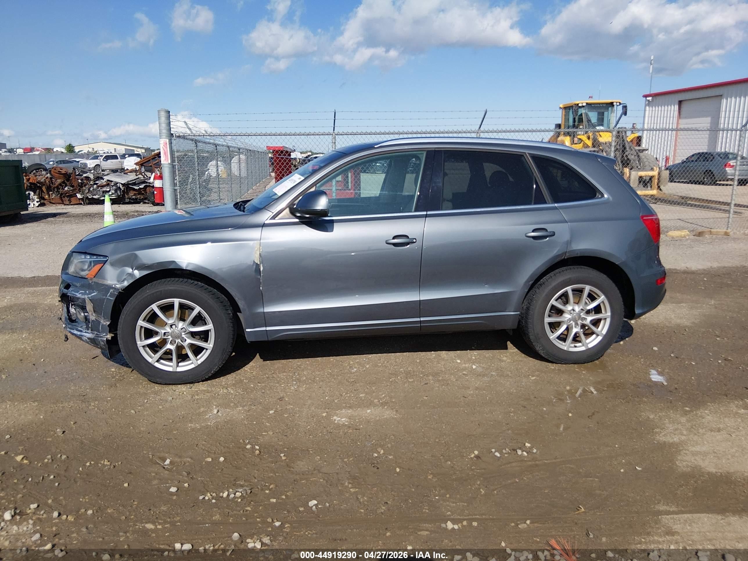 2012 Audi Q5 2.0t Premium Gray vin: WA1LFAFP1CA066863