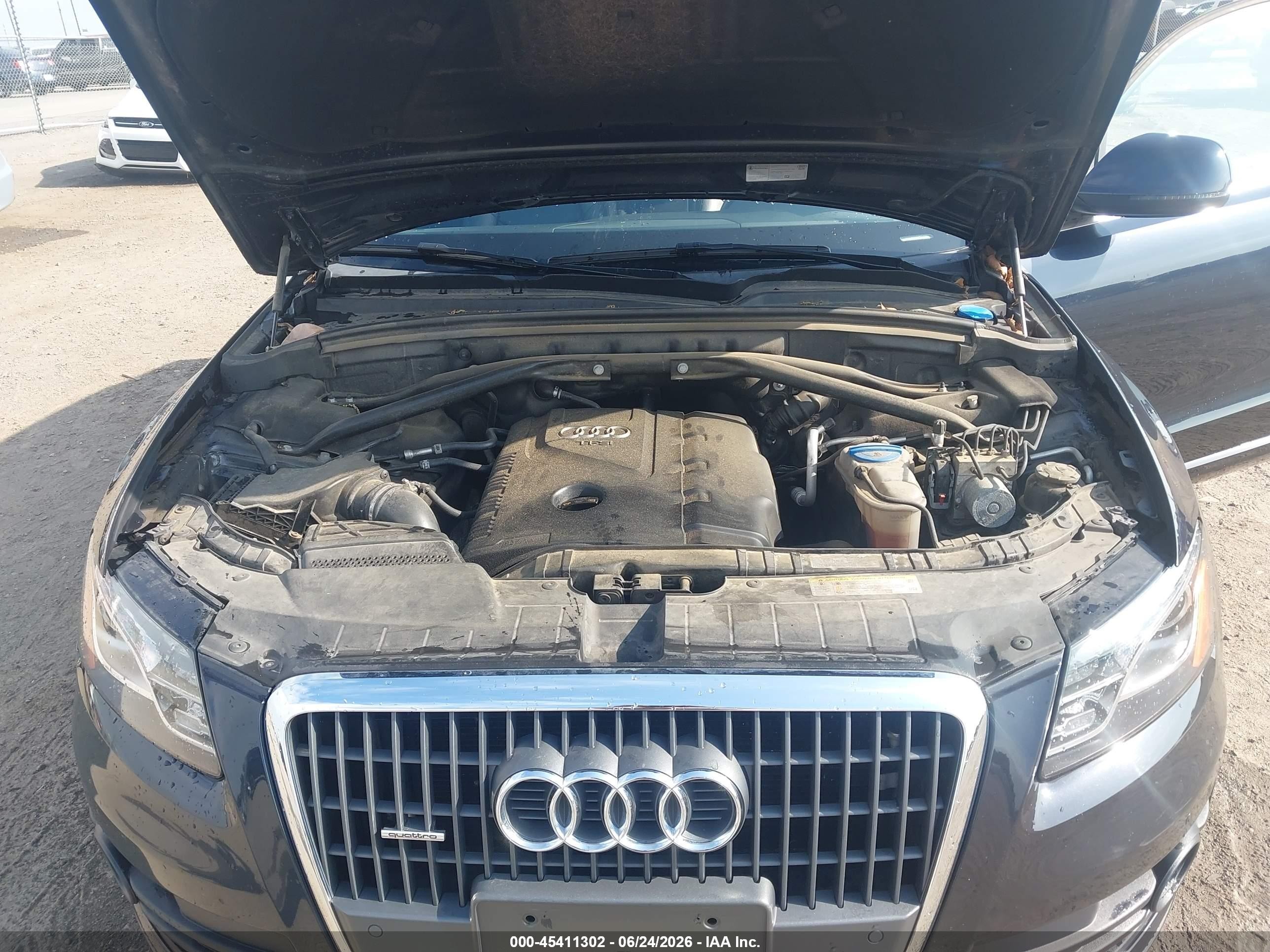 2012 Audi Q5 2.0t Premium Dark Blue vin: WA1LFAFP1CA090791