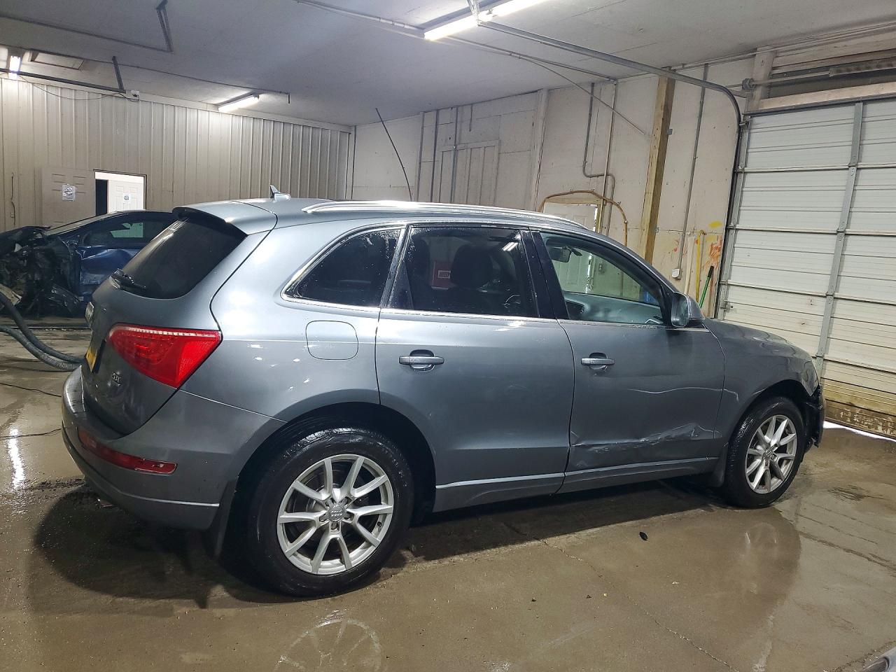 2012 Audi Q5 Premium Plus Gray vin: WA1LFAFP1CA121487