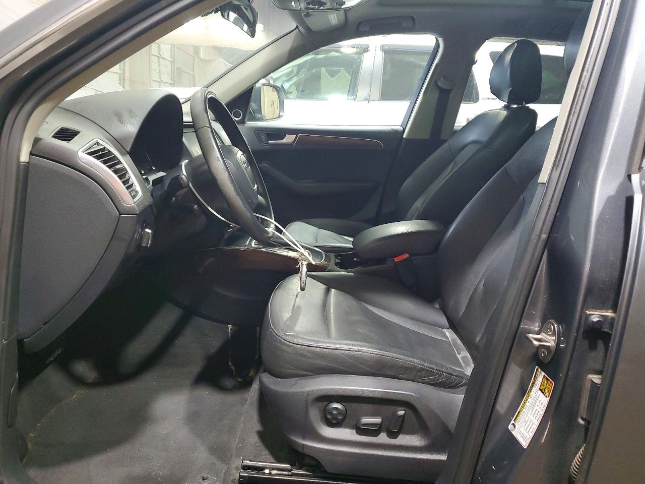 2012 Audi Q5 Premium Plus Gray vin: WA1LFAFP1CA121487