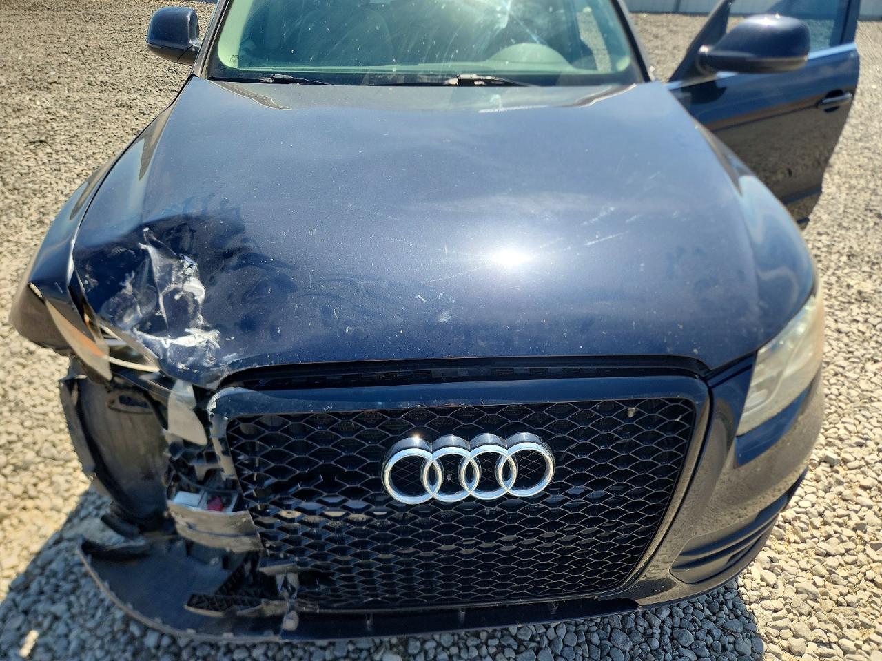 2012 Audi Q5 Premium Plus Charcoal vin: WA1LFAFP1CA133705