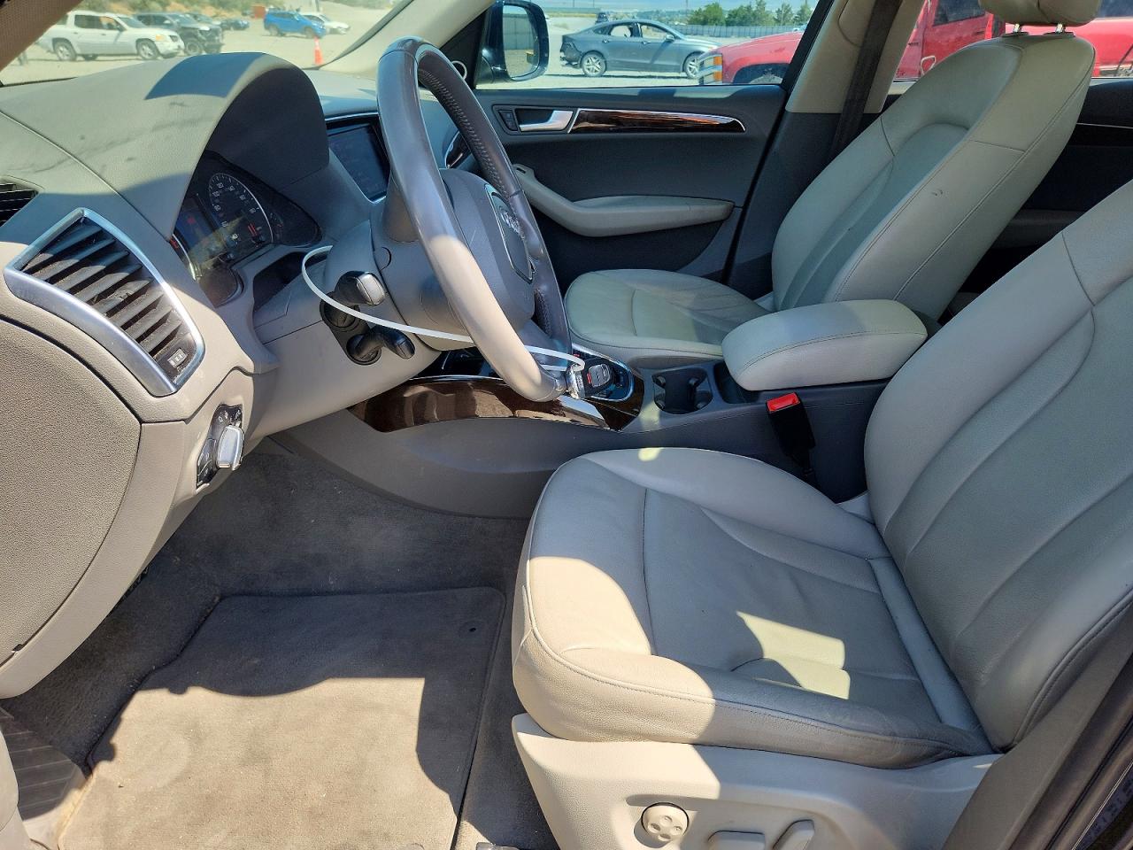 2012 Audi Q5 Premium Plus Charcoal vin: WA1LFAFP1CA133705